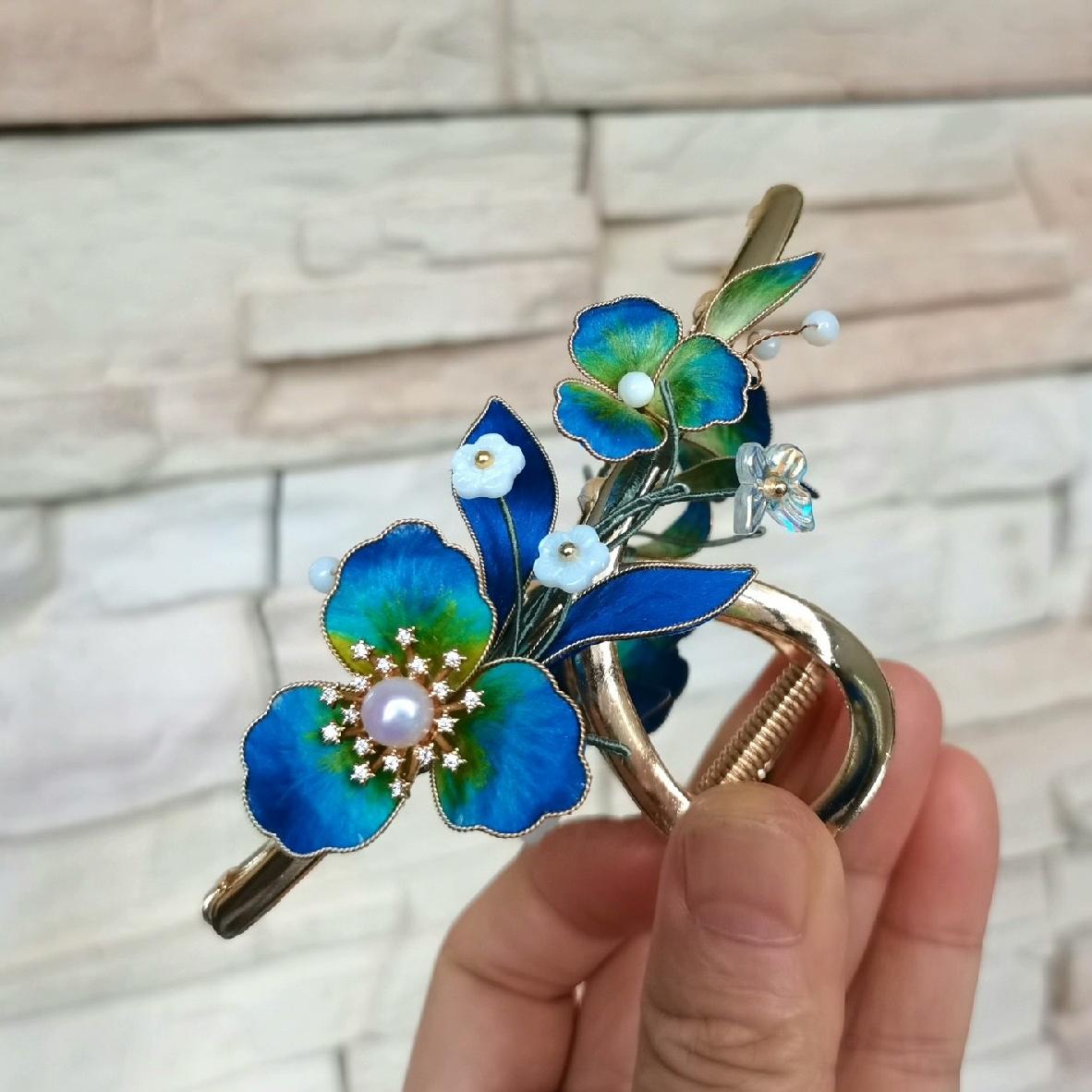 Elegant Silk Hair Clip - Handcrafted Bespoke Hair Accessory for Women | Perfect for Weddings, Parties & Special Occasions