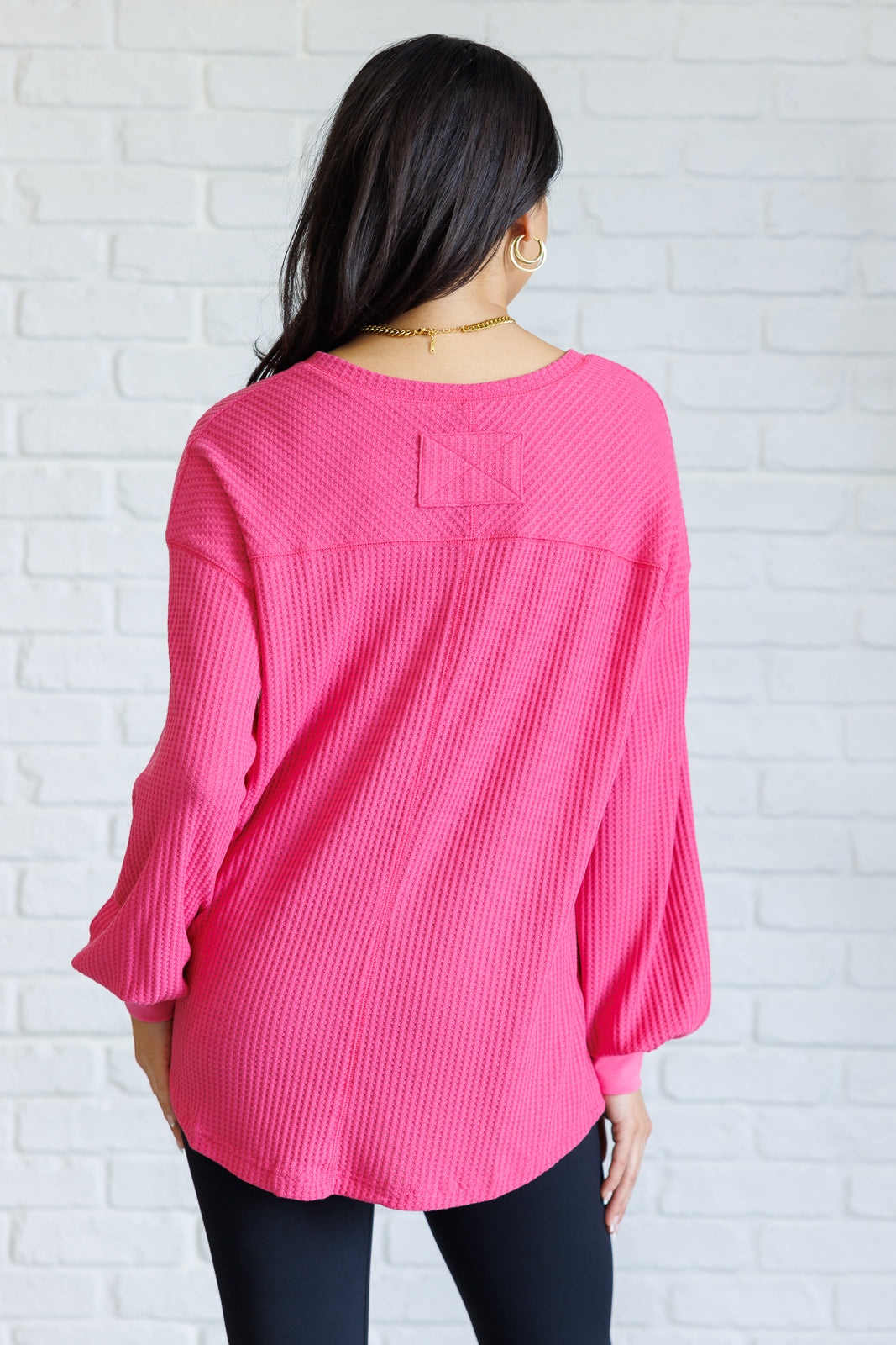 Stylish Pink V Neck Top for Women - Comfortable & Trendy Casual Wear for Everyday Outfits & Summer Fashion