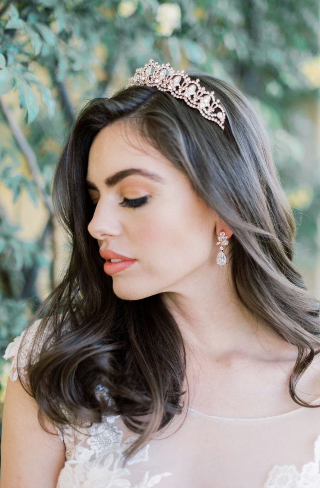 SERENA Gold Tiara Crown for Women - Elegant Bridal Headpiece, Wedding Party Accessories, Birthday Princess Costume - Perfect for Brides, Prom, Pageants & Special Occasions