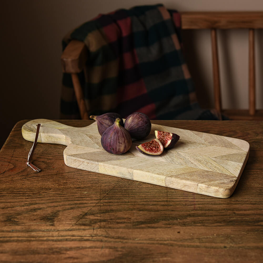 Premium Mango Wood Herringbone Cutting Board - Durable Kitchen Chopping Block for Meat, Vegetables & Cheese - Perfect for Home Cooking, BBQ & Gift Giving