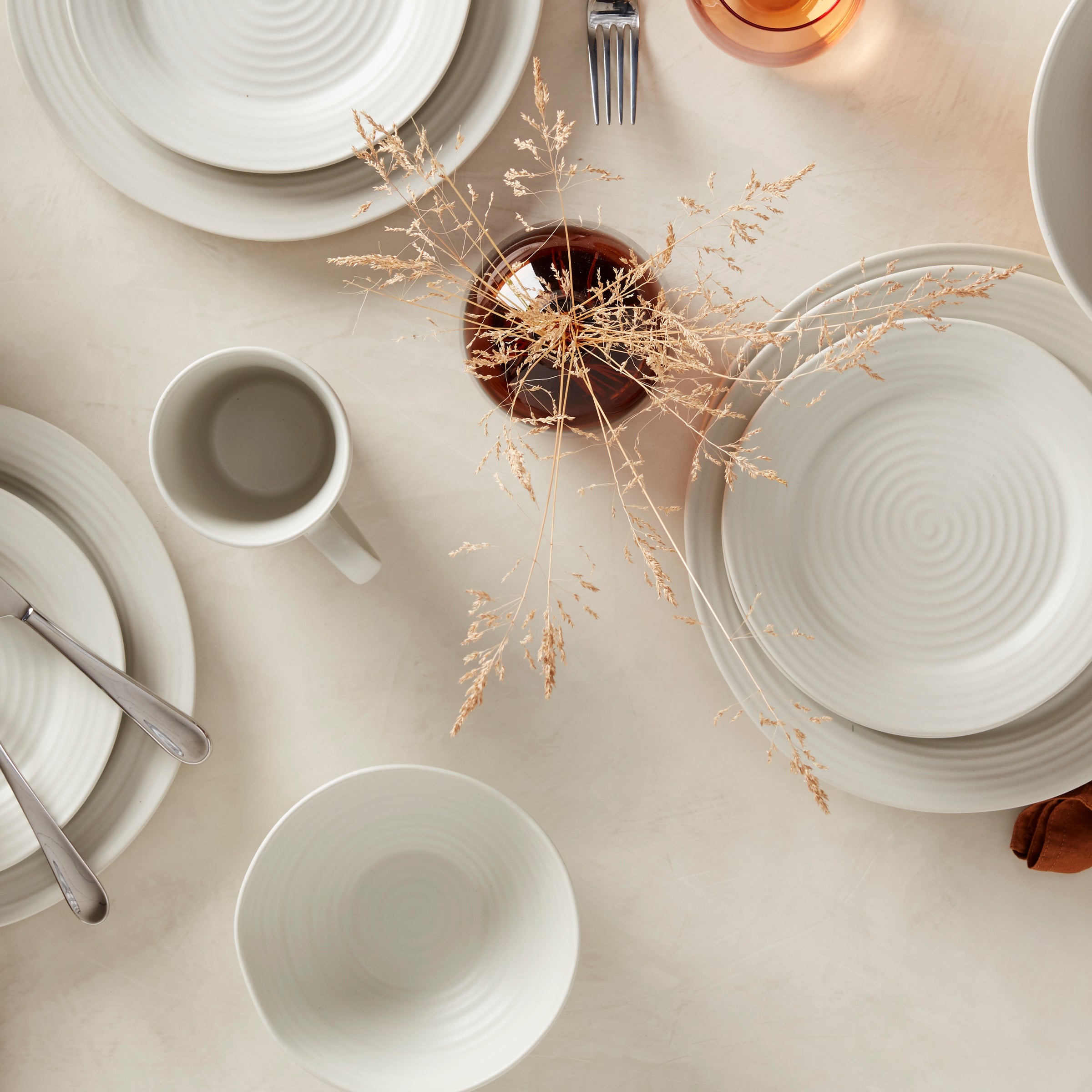 Premium Ridge White 12-Piece Dinnerware Set - Porcelain Plates, Bowls & Mugs - Elegant Dinnerware for Family Meals, Dinner Parties & Restaurant Use