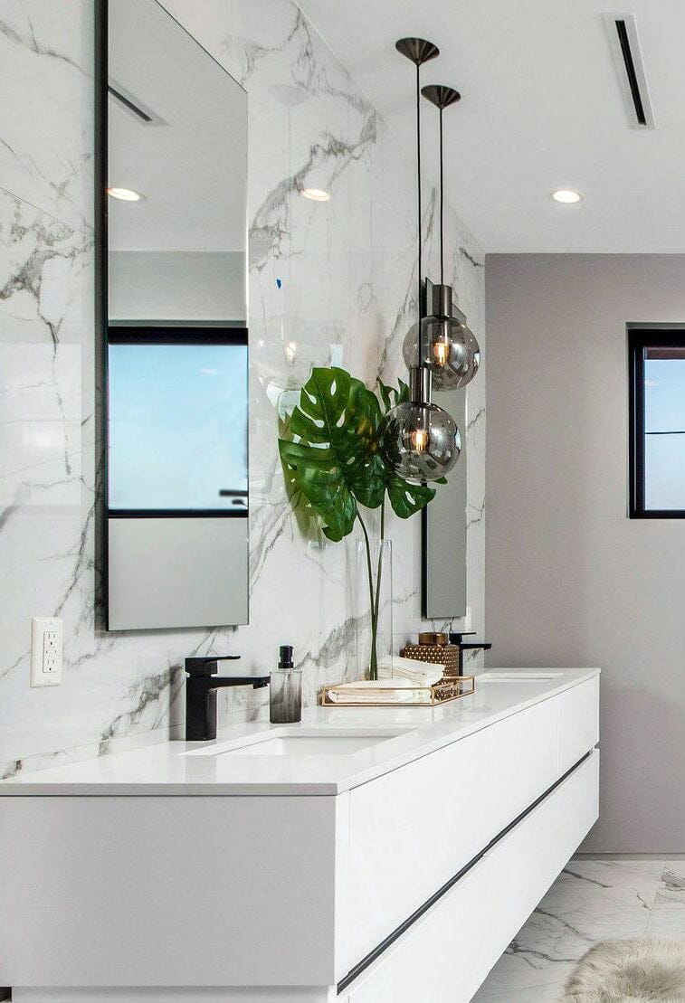 Safire Single Hole Bathroom Faucet - Modern Transitional Lavatory Sink Faucet for Bathroom Vanity, Perfect for Home & Hotel Renovation