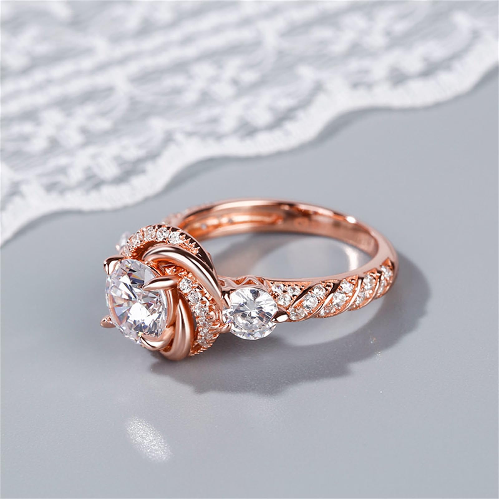 Jeulia 3 Carat Halo Simulated Diamond Engagement Ring - 925 Sterling Silver Rose Gold Plated Cubic Zirconia Wedding Band for Women - Perfect for Proposals, Anniversaries & Special Occasions with Free Jewelry Gift Box