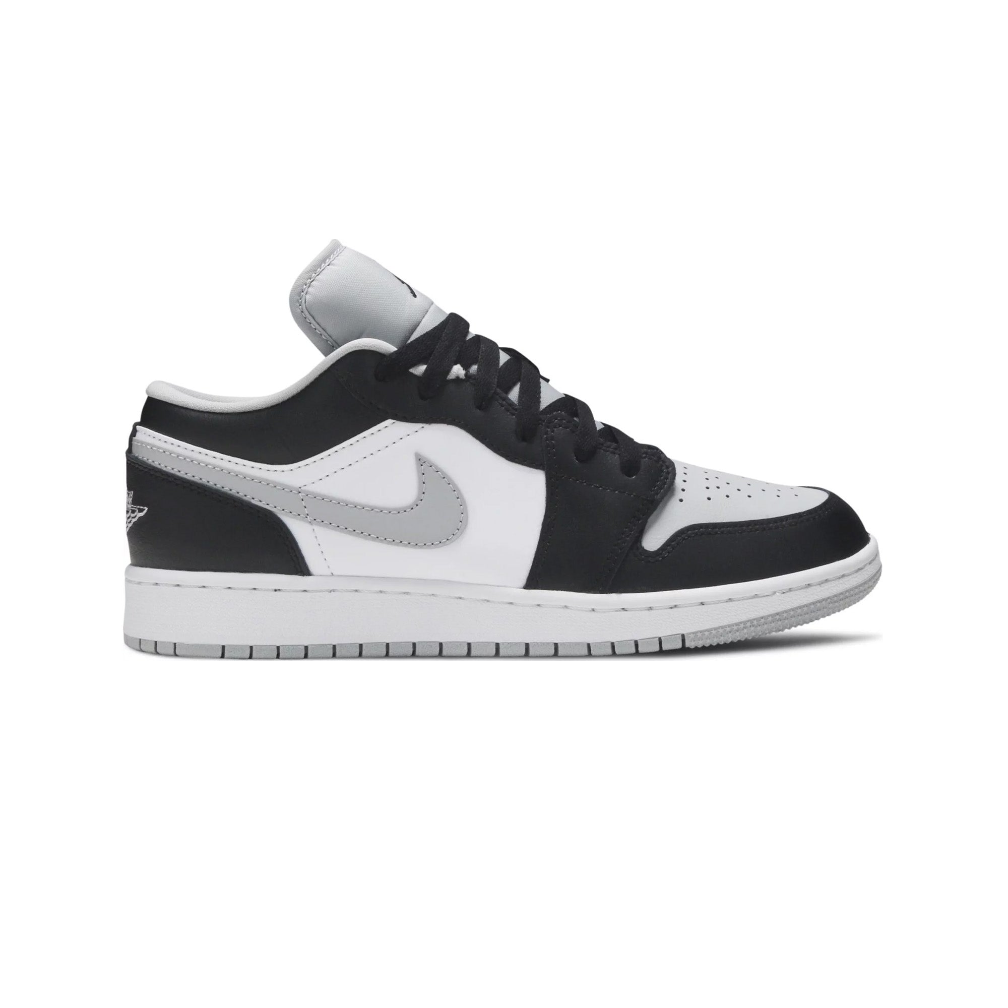 Air Jordan 1 Low 'Smoke Grey' GS Sneakers (2020) - Women's Basketball Shoes for Casual Wear & Street Fashion