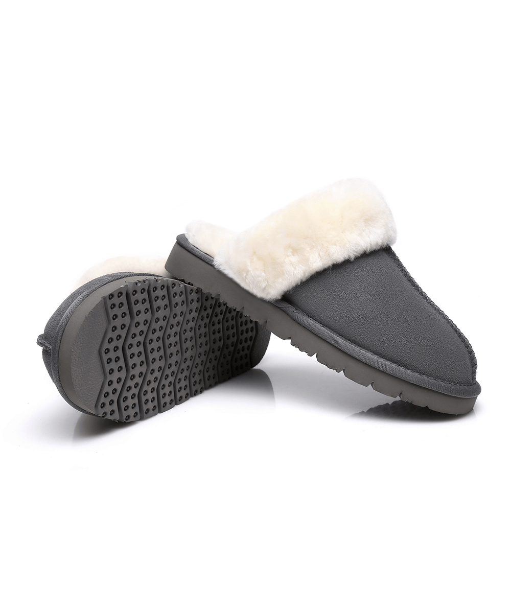 Women's UGG Fuzzy Slippers - Cozy Indoor/Outdoor House Shoes for Winter Comfort - Perfect for Lounging, Relaxing at Home & Quick Errands