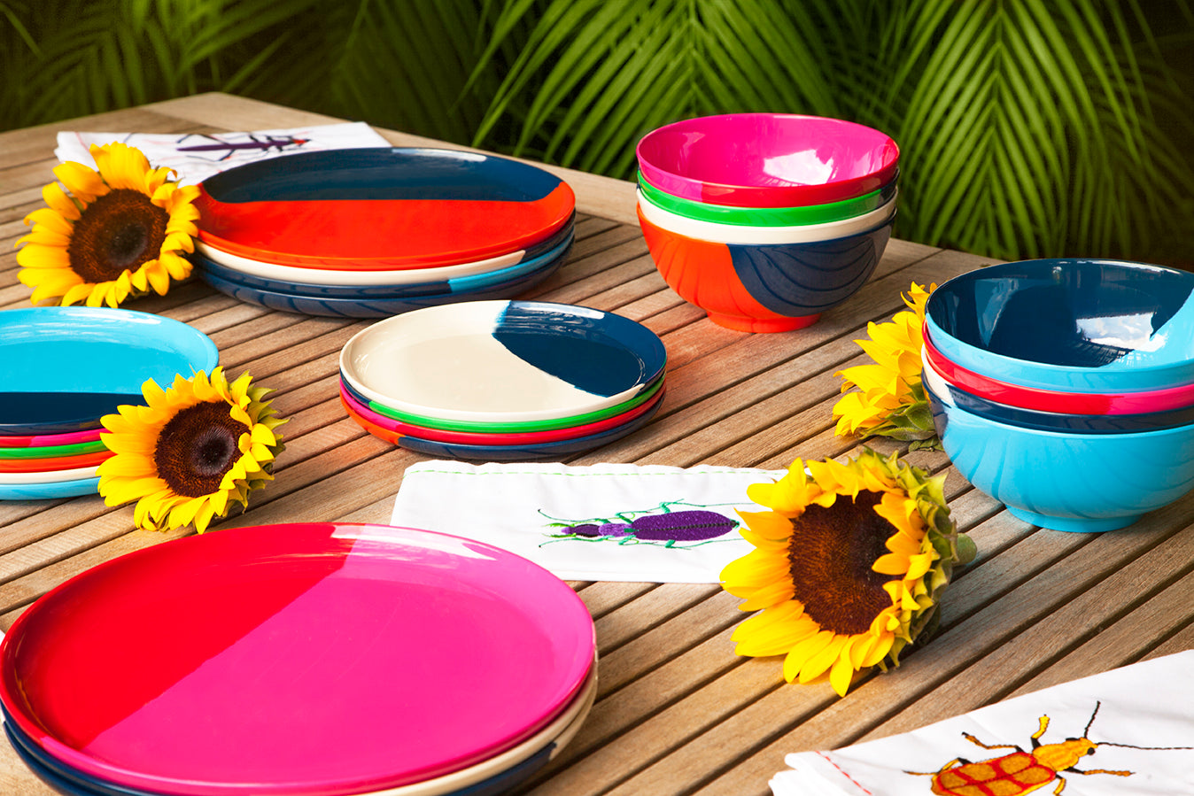 Melamine Salad and Dessert Plates Set of 4 - Ivory & Navy - Durable Dishware for Picnics, Parties, and Everyday Dining