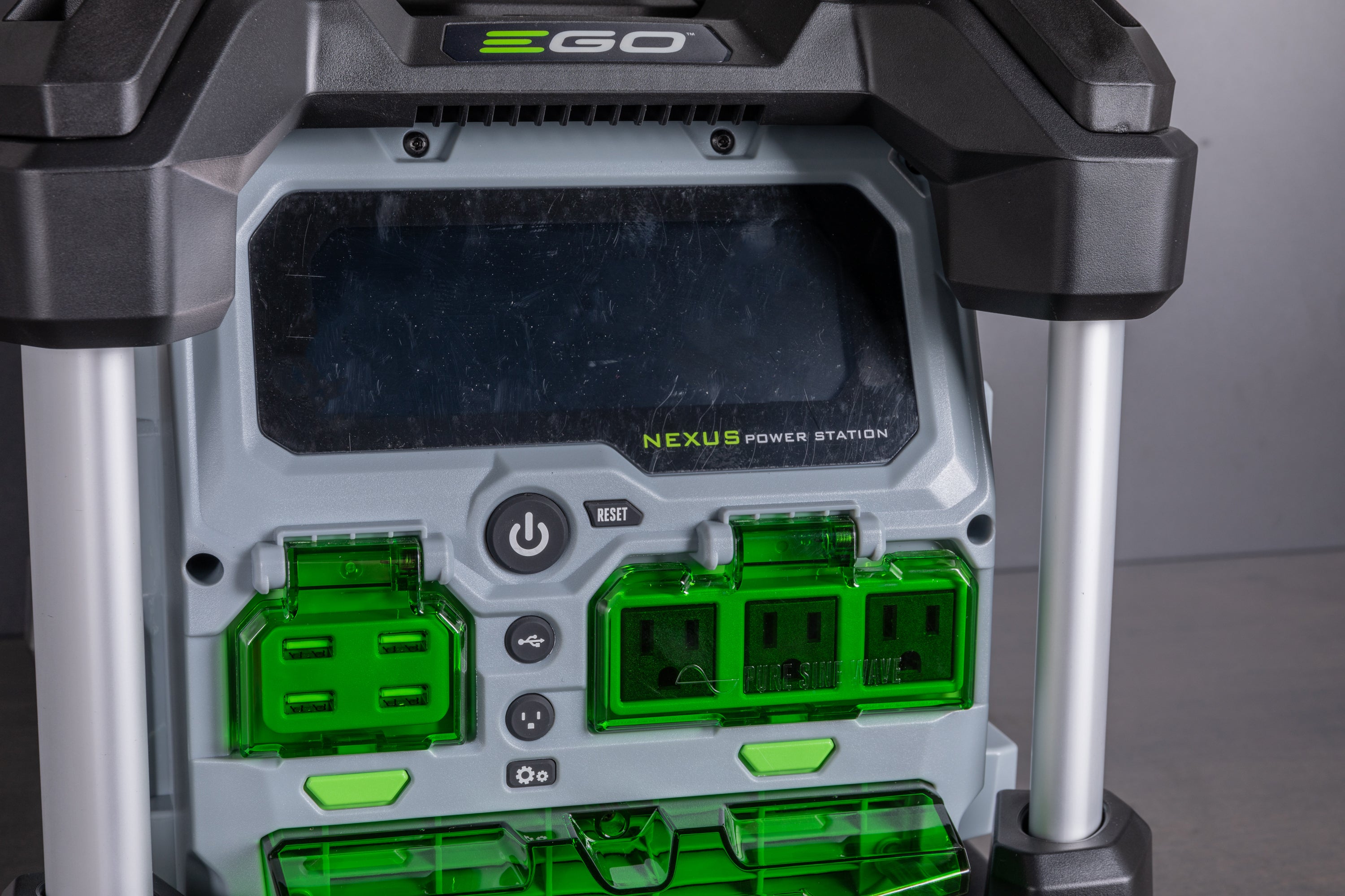 EGO Nexus 1500W Portable Power Station - 1500Wh Solar Generator for Camping, RV, Emergencies & Outdoor Adventures - Fast Charging, Quiet & Reliable Backup Power Supply