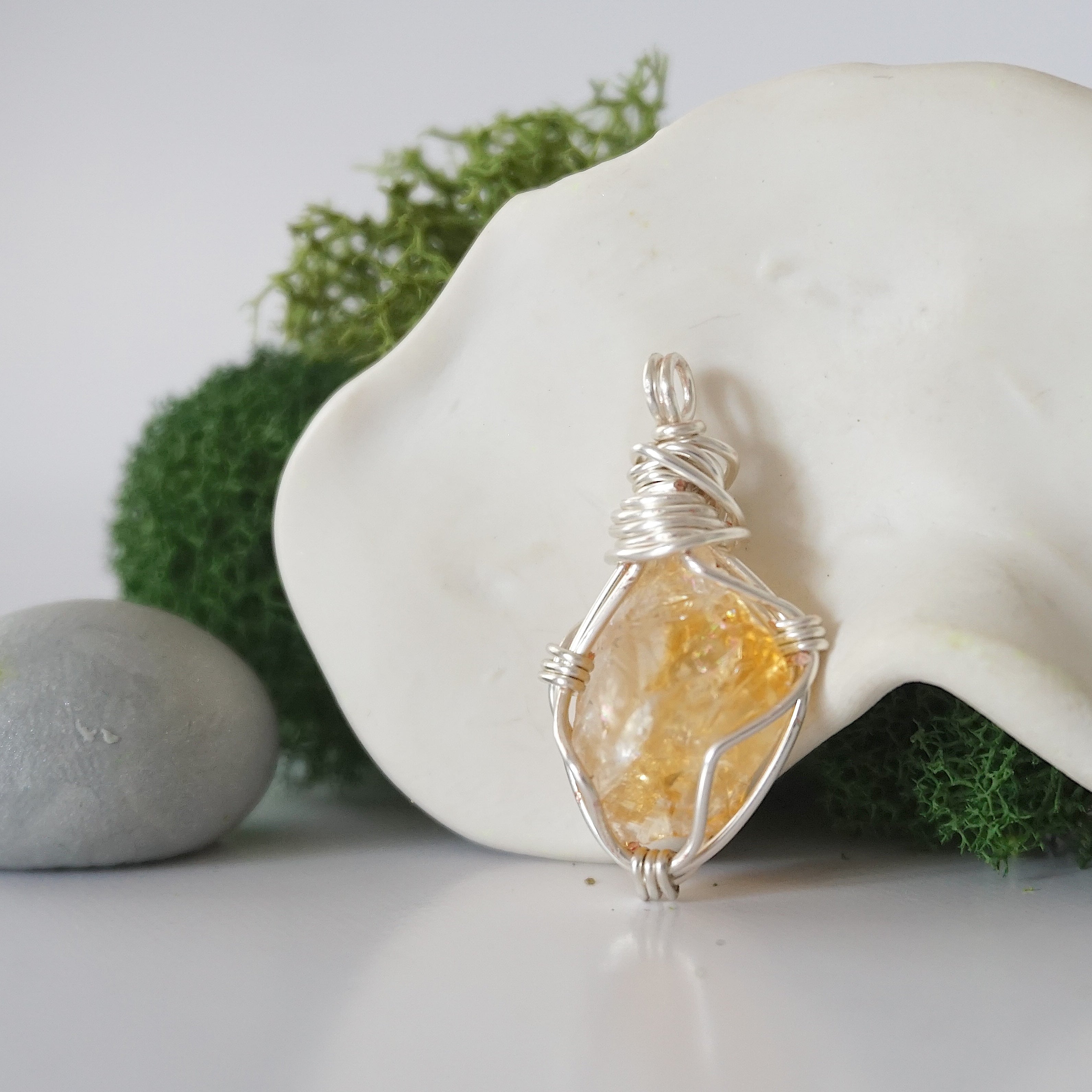 Simple Citrine Birthstone Necklace - Dainty Crystal Jewelry for Women | Perfect Gift for Birthday, Anniversary & Everyday Wear