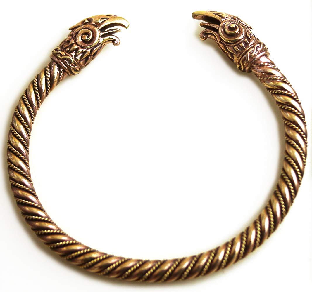 Viking Raven Head Twisted Cable Bangle Cuff Bracelet - Norse Pagan Jewelry for Men & Women - Bronze Arm Ring for Medieval LARP, Cosplay & Viking Enthusiasts