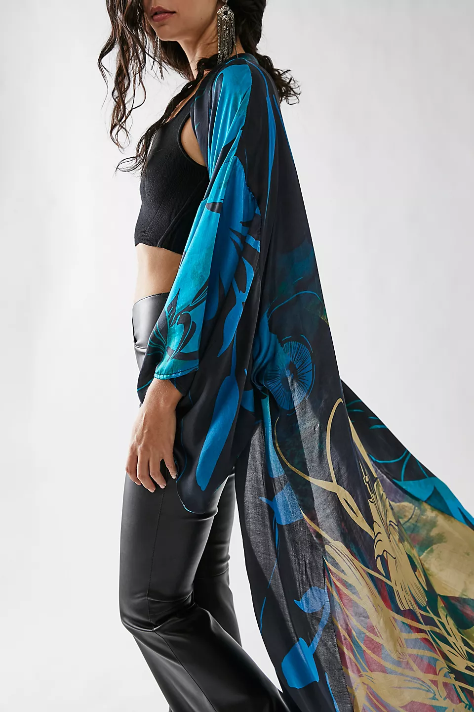 Ultra Lightweight Summer Kimono with Abstract Floral Print - Perfect for Beach Cover-Up, Poolside Lounging & Boho Fashion