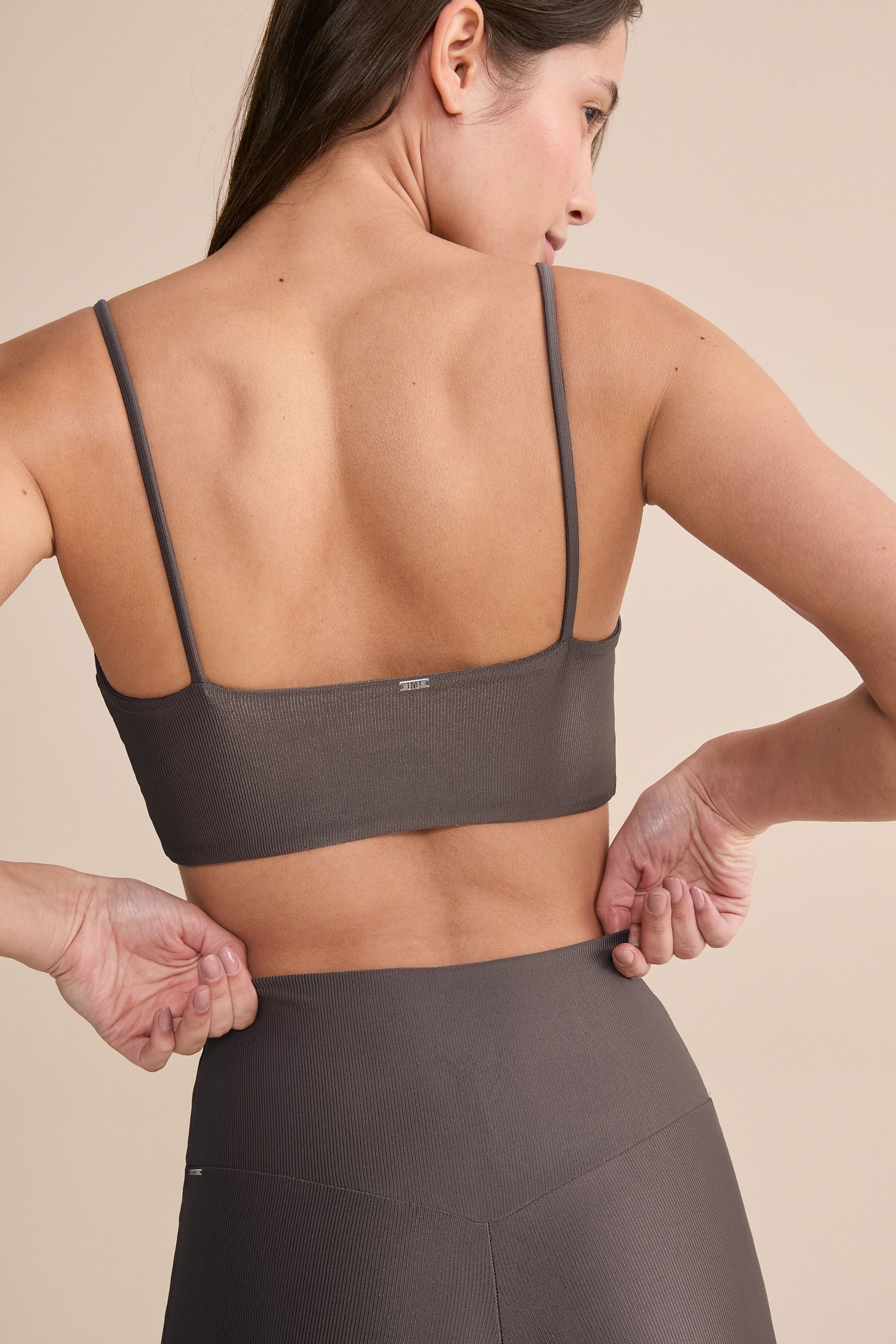 Allure® Adaptiv Curve Sports Bra - High Support Workout Bra for Women, Seamless Comfort & Breathable Fabric - Perfect for Running, Yoga & Gym