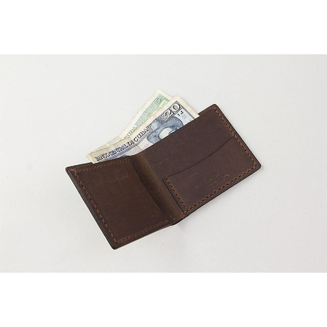 Premium TRAVELER'S COMPANY Leather Bifold Wallet - Brown | Genuine Leather Travel Wallet for Men & Women | Perfect for Everyday Use, Business Trips & Adventure Travel