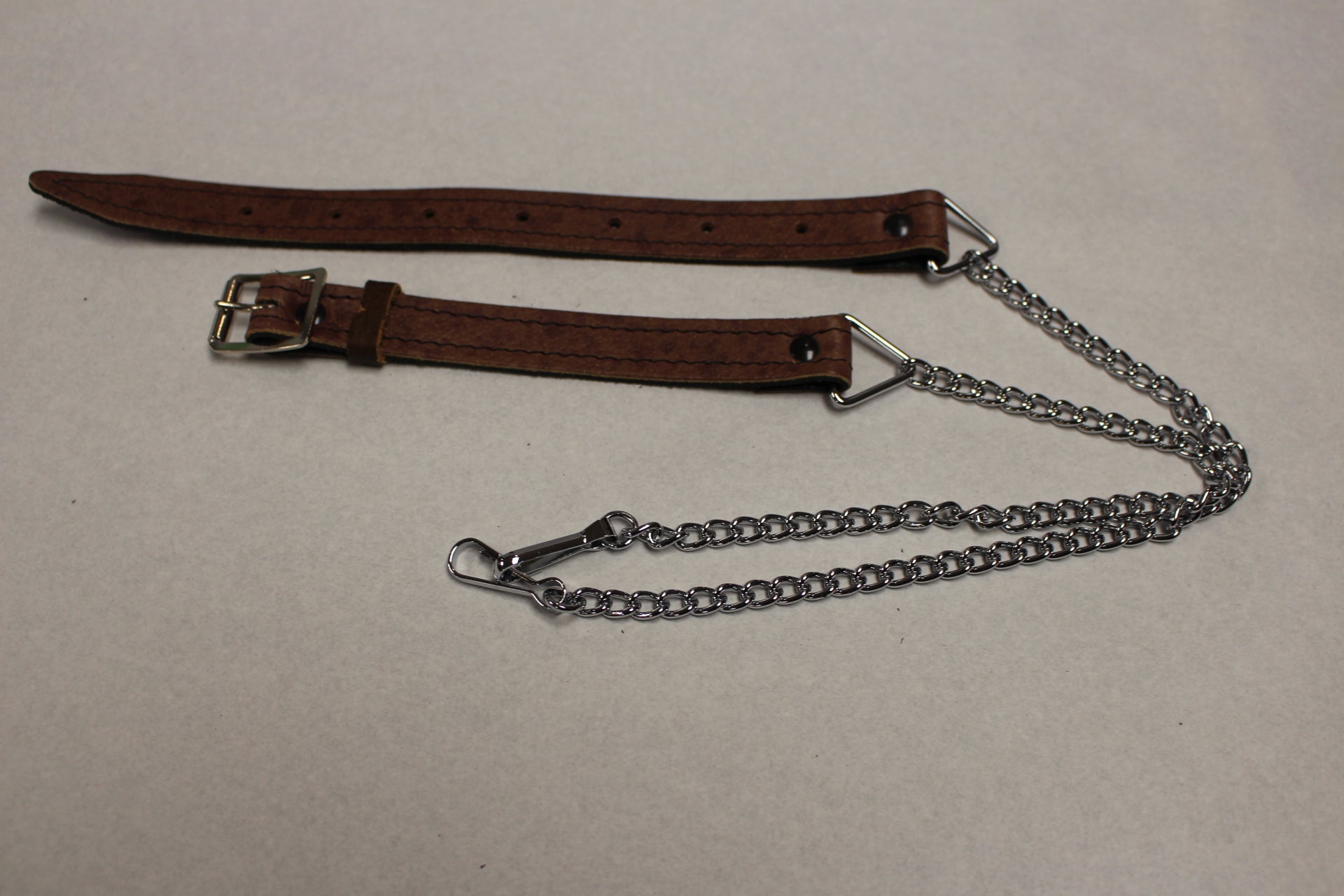 Tan Leather Sporran with Chain Strap - Traditional Scottish Kilt Accessory for Men, Perfect for Highland Dress, Weddings & Celtic Events