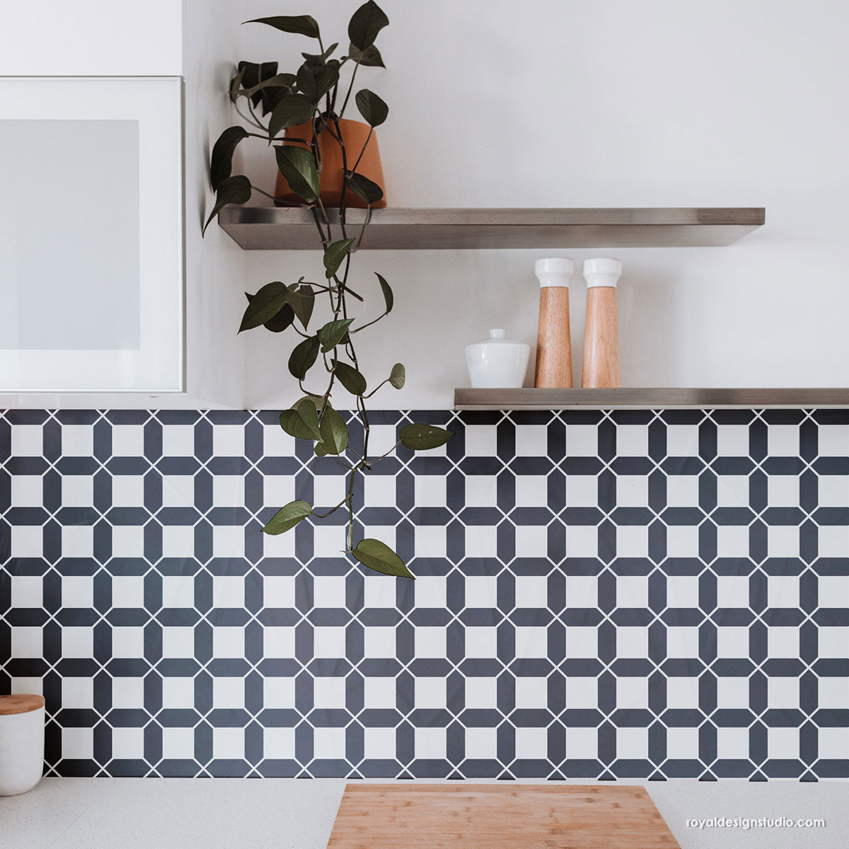 Small Mosaic Grid Tile Stencil for DIY Home Decor, Wall Art, and Craft Projects – Perfect for Bathroom, Kitchen Backsplash, and Floor Designs