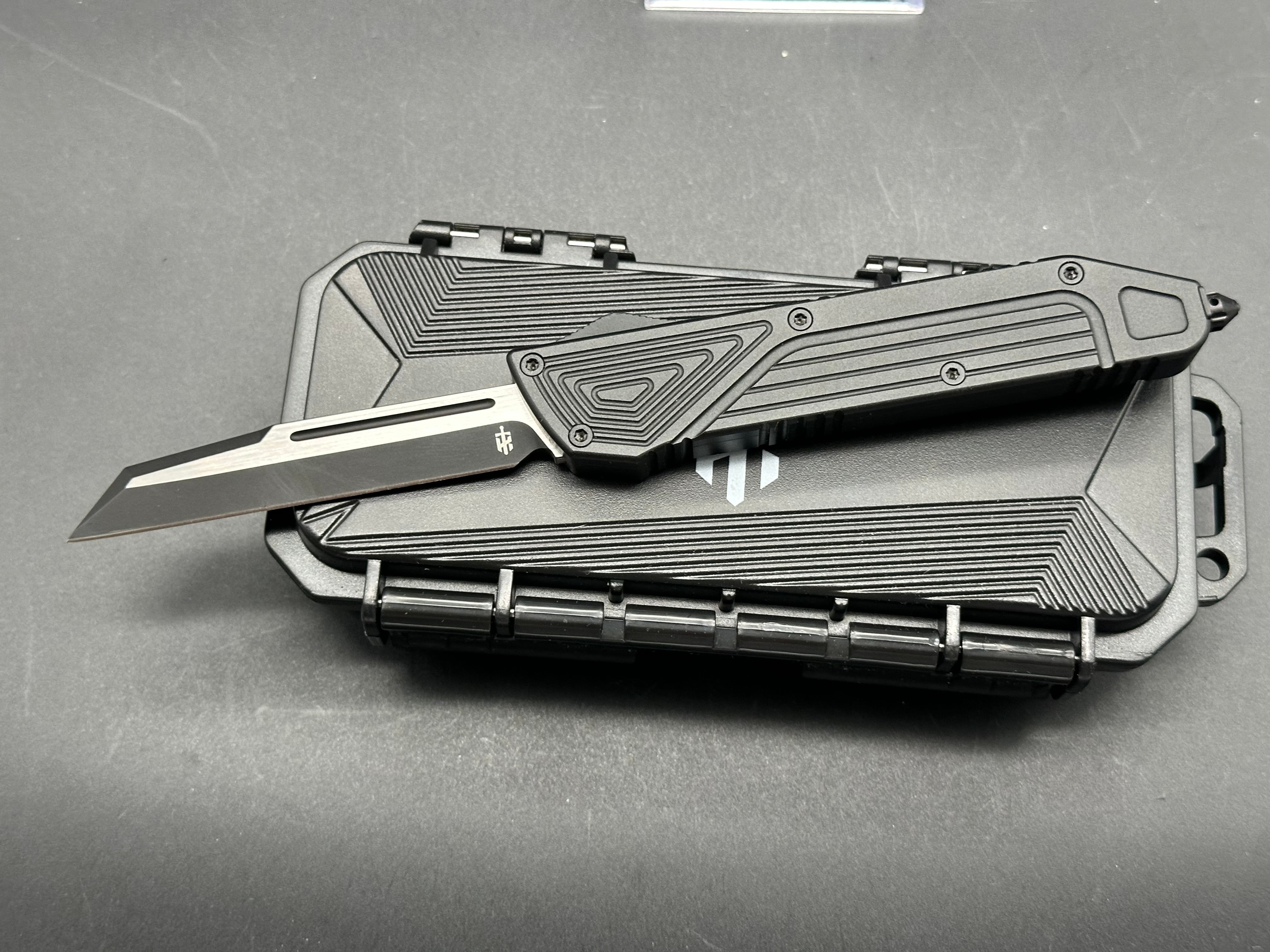 Takcom Chimera OTF Automatic Knife - Premium 154CM Steel Blade with Aluminum Handle for Outdoor Camping, Hunting & EDC Tactical Use