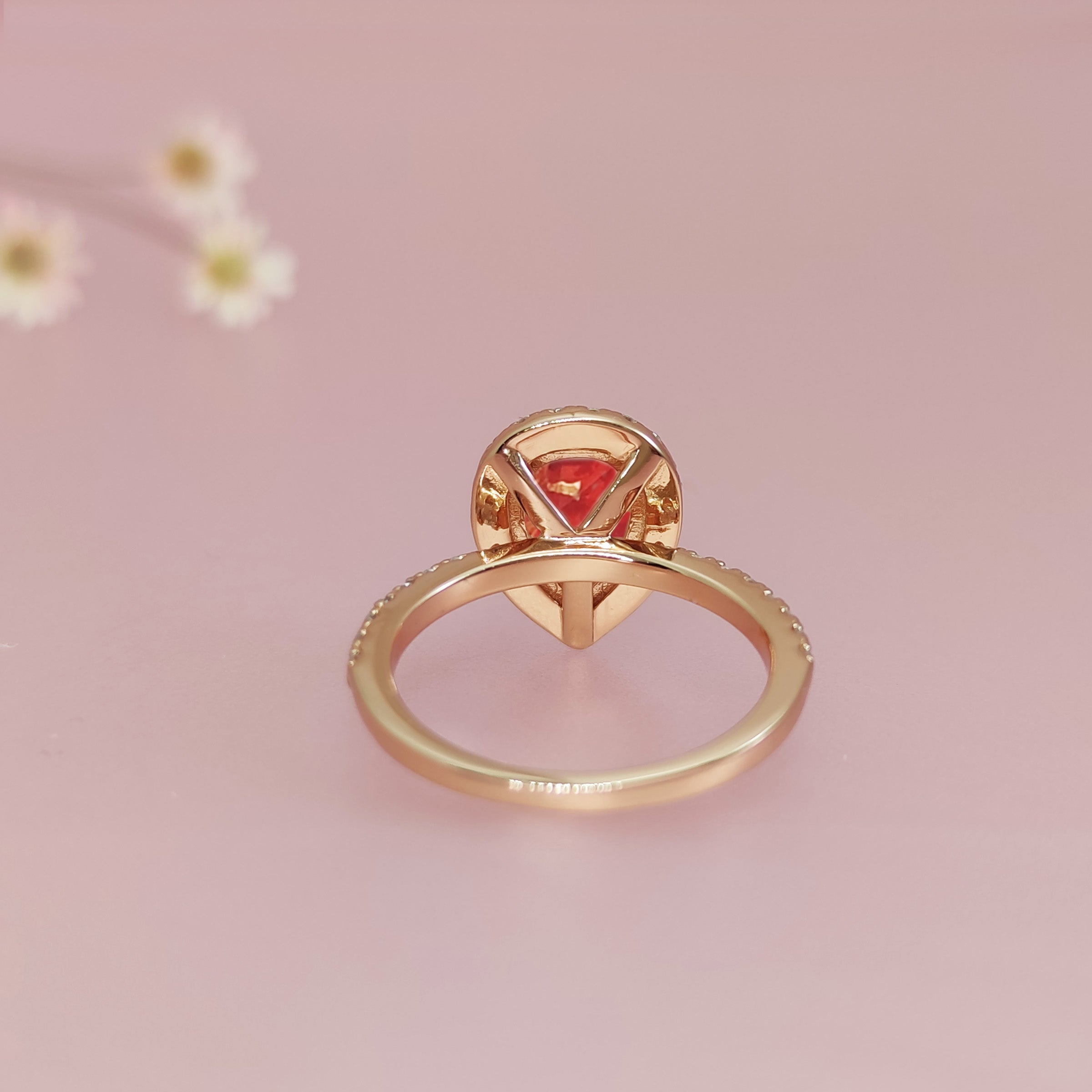 Elegant Teardrop Dried Flower Halo Solid Gold Ring for Weddings, Funerals & Special Occasions - Perfect Bridal Jewelry, Memorial Keepsake or Gift