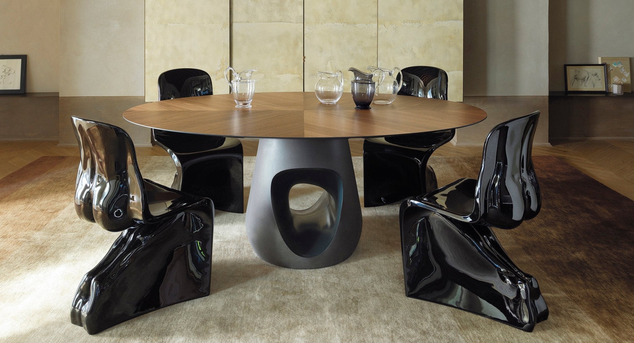 Casamania Her Chair - Modern Accent Chair for Living Room, Bedroom & Office - Stylish Comfort for Home Decor & Relaxation