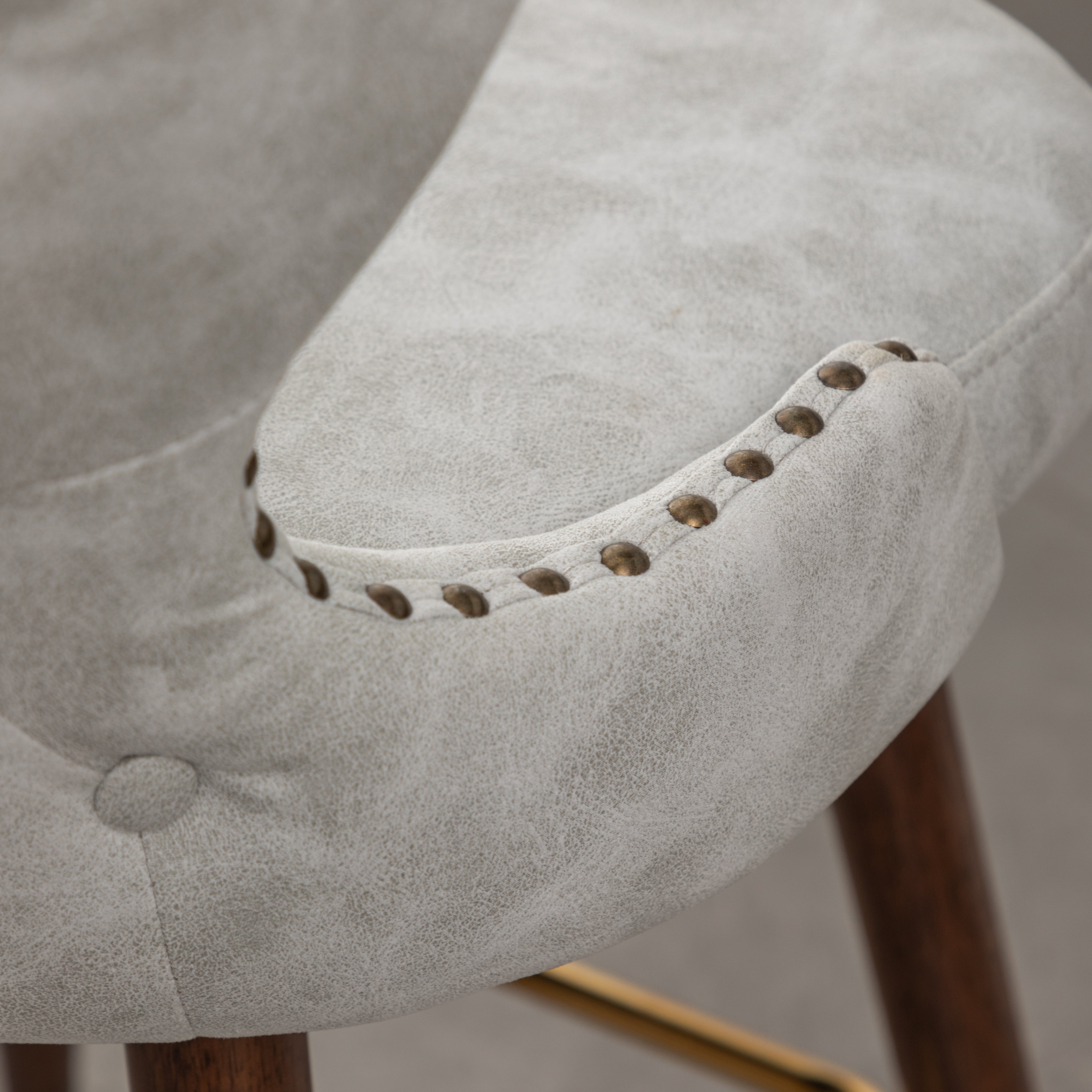 Roundhill Furniture Nevis Mid Century Modern Faux Leather Tufted Bar Stools with Nailhead Trim - Set of 2 White Barstools for Kitchen Island, Breakfast Nook & Home Bar Decor