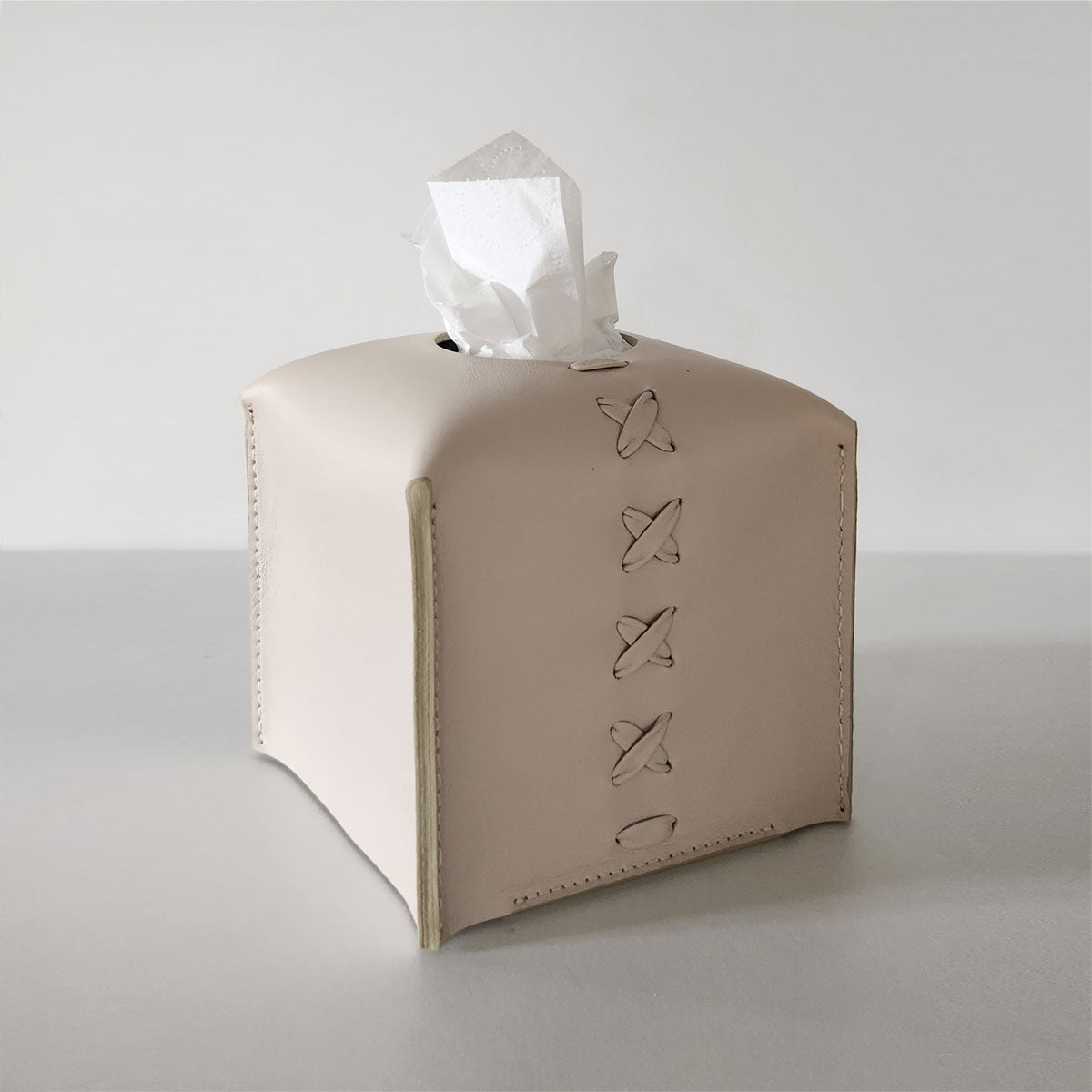 Premium Leather Tissue Box Cover - Elegant Home Decor for Living Room, Bedroom & Office | Durable & Stylish Organizer for Facial Tissues