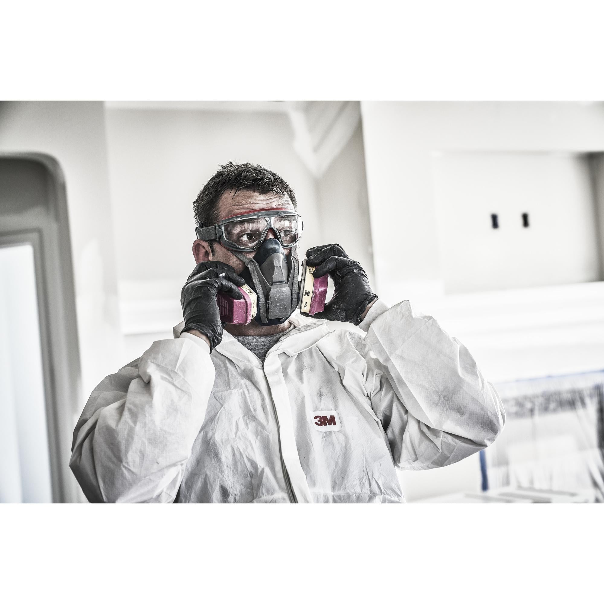 3M Anti Fog Safety Goggles with Scotchgard Protector 47212H1 VDC - Gray/Red Clear Lens for Construction, Lab Work & DIY Projects