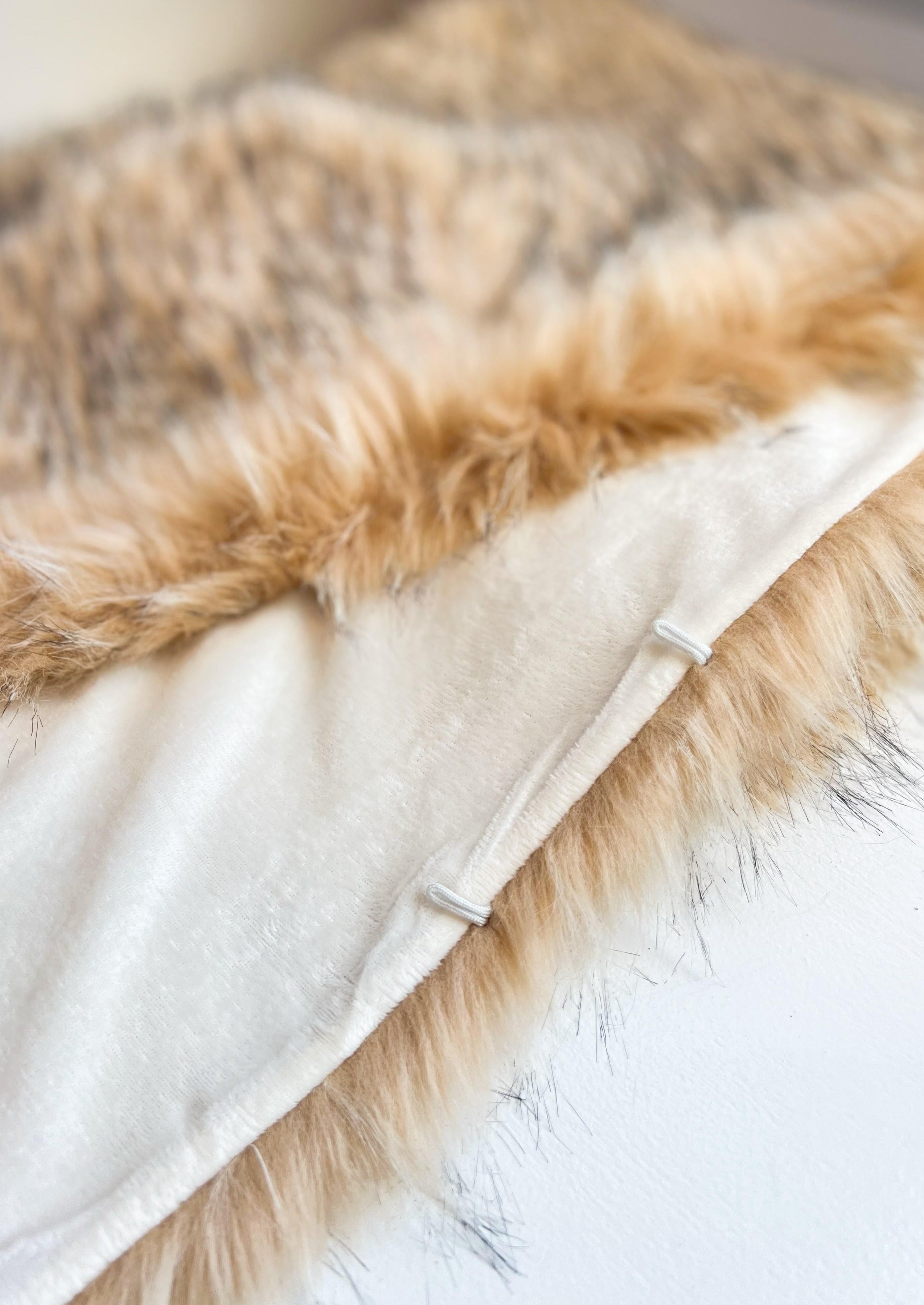 Honey Brown Faux Fur Bridal Shawl - Soft Winter Wedding Wrap for Bride, Bridesmaids & Evening Events (Lilian HBrw02) | Perfect for Church Ceremonies, Photo Shoots & Formal Occasions