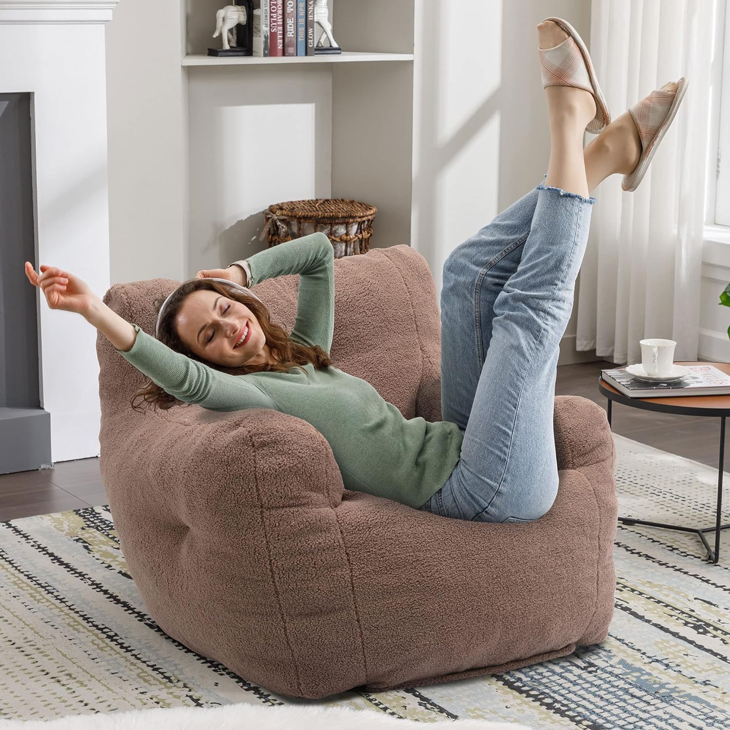 INMOZATA 3FT Medium Bean Bag Chair with Filler - Ultra Soft Teddy Fabric Accent Lounger for Living Room, Bedroom & Game Room - Comfortable Bean Bag Chair for Adults, Teens & Kids - Perfect Gift Idea (Coffee Brown)