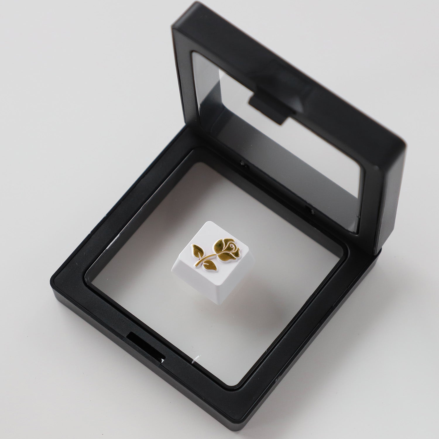 Personalized Rose Metal Keycap - Zinc Alloy Custom Keycap for Mechanical Keyboard, Unique Love Letter Design - Perfect for Gaming, Typing & Gift Giving