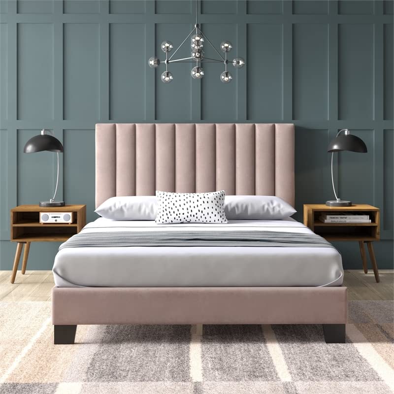 Picket House Furnishings Colbie Upholstered Queen Platform Bed with Nightstands - Modern Bedroom Set for Small Spaces & Guest Rooms
