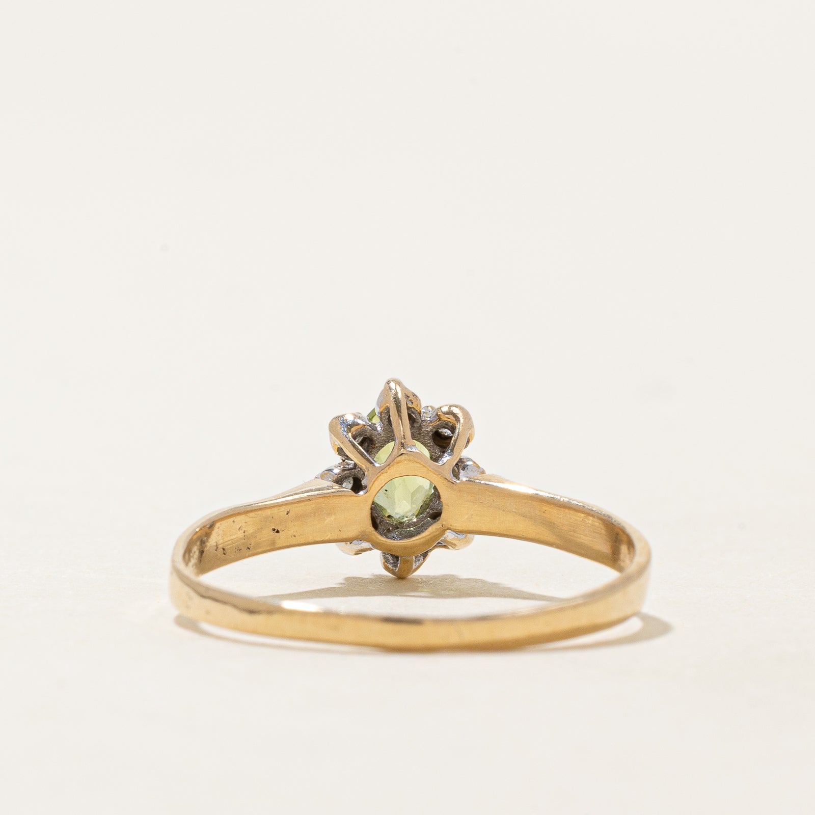 Peridot & Diamond Petal Ring - 0.22ct Genuine Peridot with 0.06ctw Diamond Accents - Size 6.75 - Elegant Floral Jewelry for Women - Perfect for Weddings, Anniversaries & Special Occasions