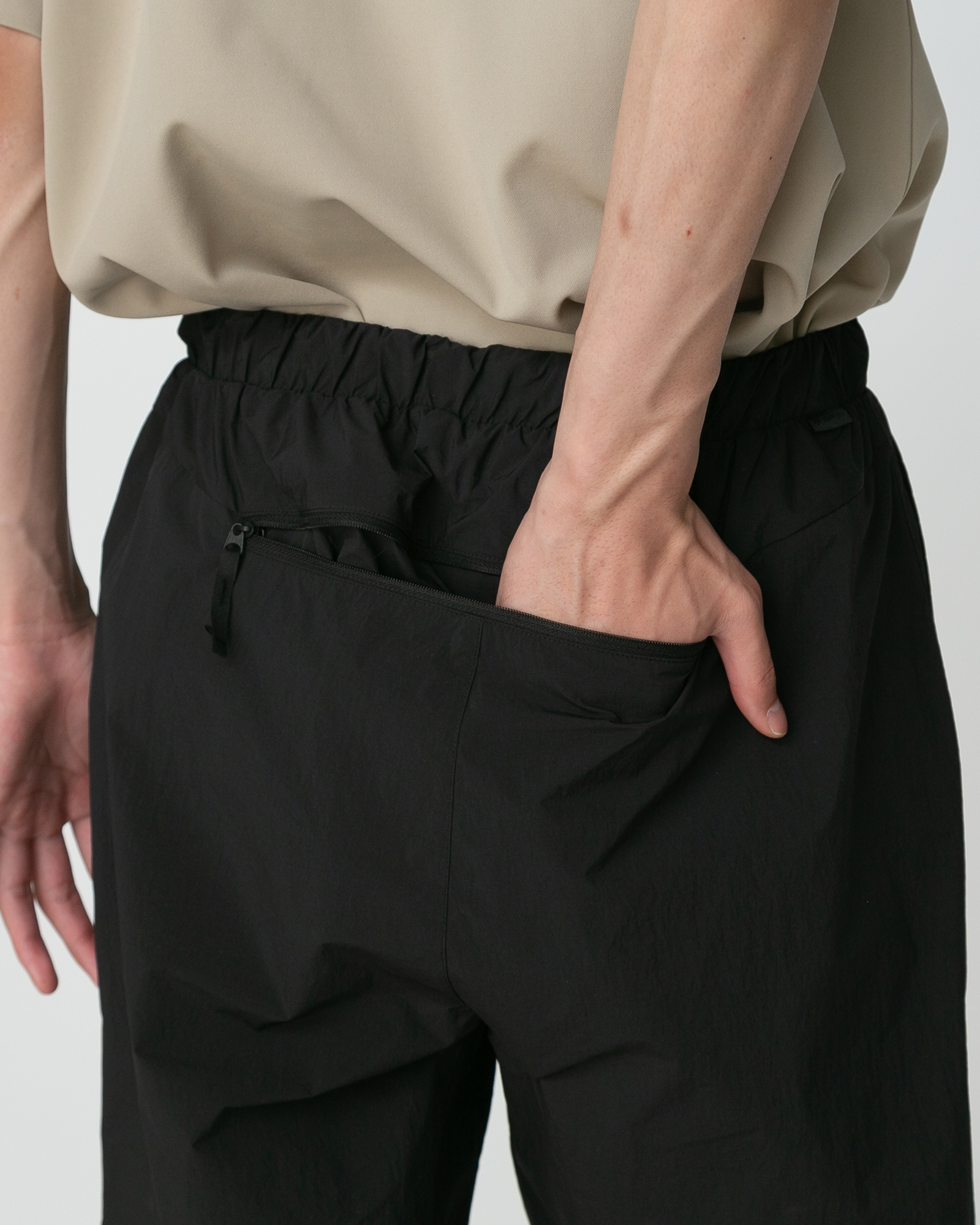 Premium Nylon Tussah 2-Way Stretch Shorts for Men & Women - Comfortable Athletic Shorts for Running, Yoga, and Casual Wear