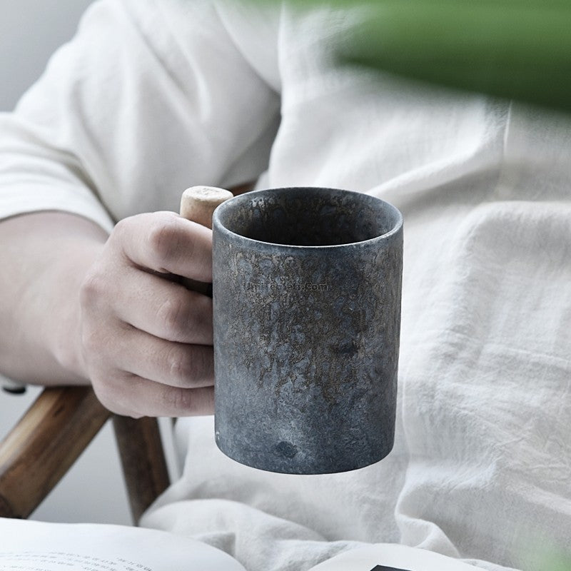 Premium Japanese Iron Tea Cup with Handle - Traditional Style for Matcha, Sencha & Hot Tea Ceremonies - Perfect for Home, Office & Gifting