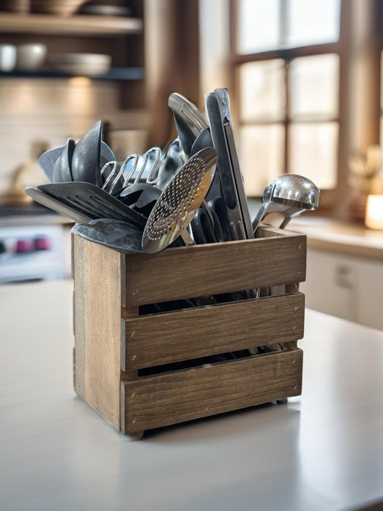 Darla'Studio 66 Wooden Crate Utensil Holder - Rustic Kitchen Organizer for Spoons, Forks & Cooking Tools - Perfect for Farmhouse, Country Style Kitchens & Dining Room Decor