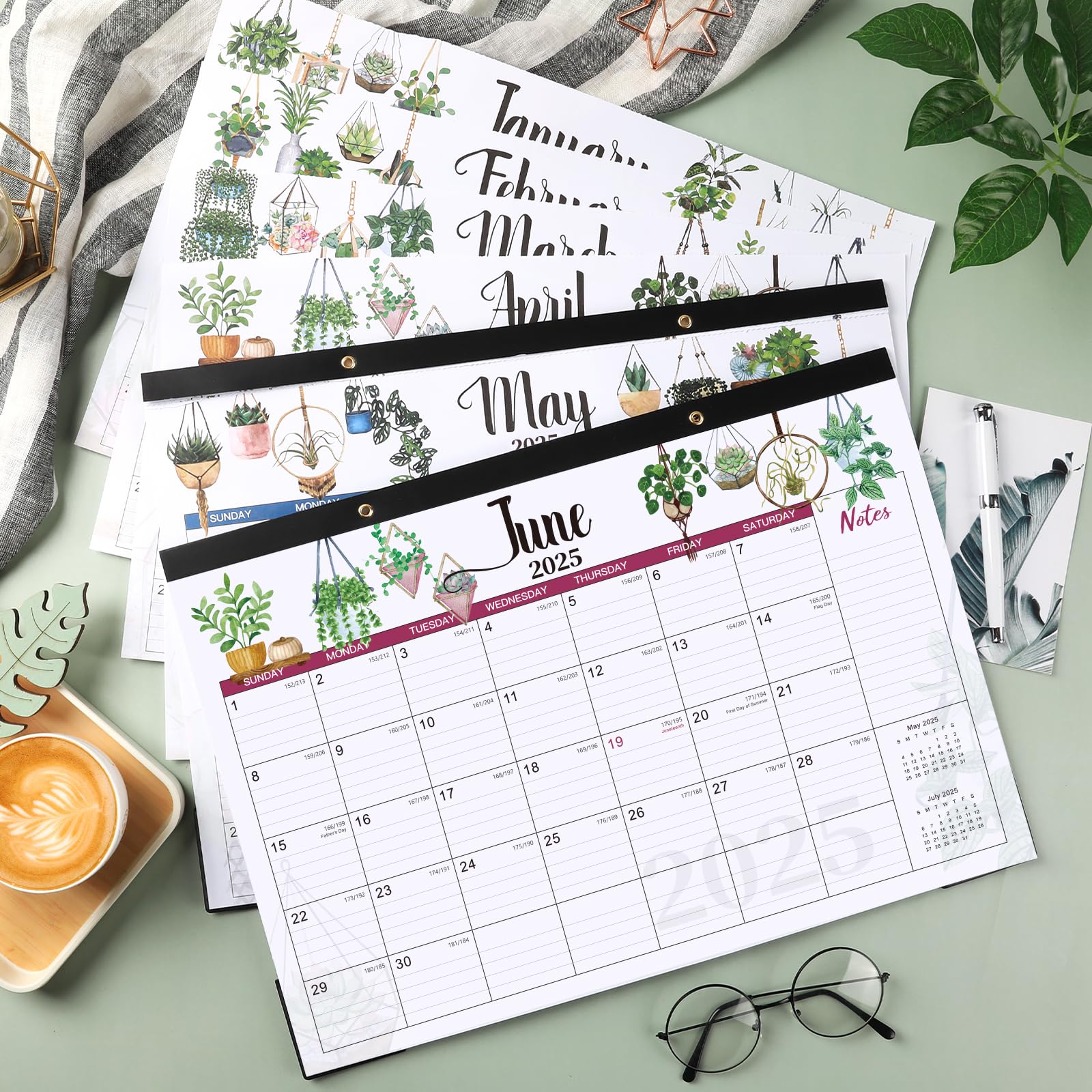 2025-2026 Large Desk Calendar (17