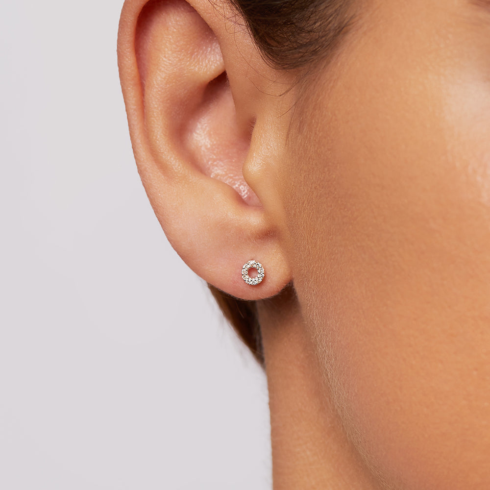 Diamond Letter O Single Stud Earring in Sterling Silver - Perfect for Birthdays, Anniversaries & Personalized Gifts