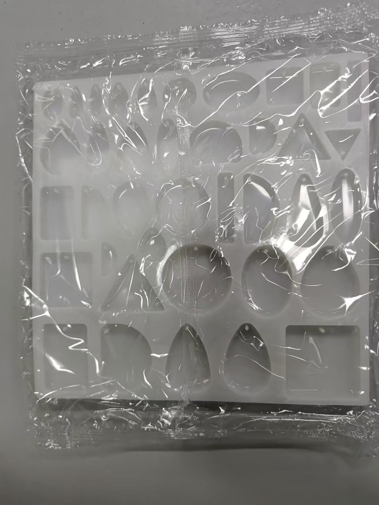 Premium Silicone Resin Jewelry Molds for DIY Pendants, Keychains, Necklaces & Earrings - Epoxy Resin Casting Molds for Handmade Jewelry Making - Perfect for Crafters, DIY Gifts & Home Decor Projects