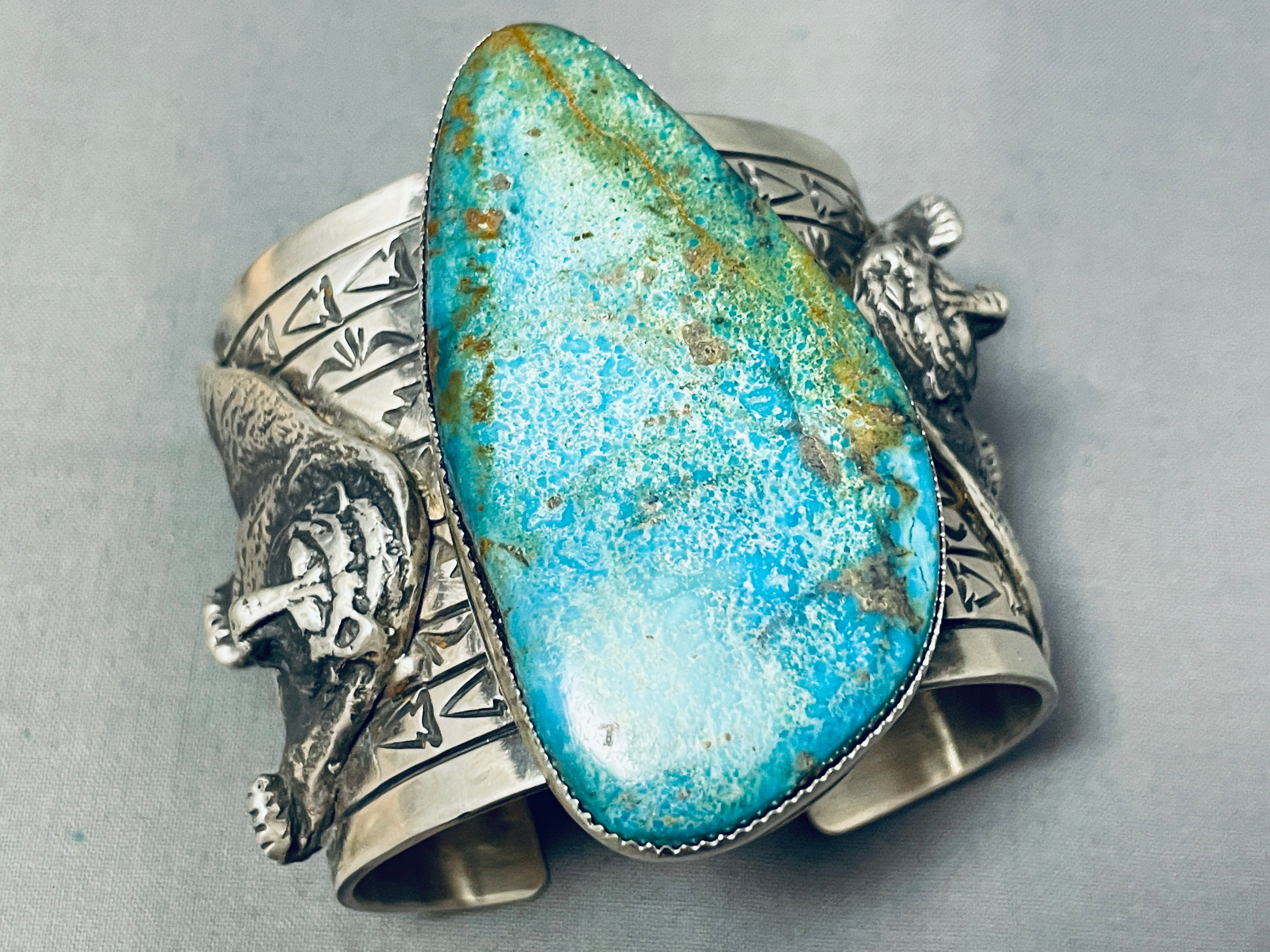 200 Grams Authentic Grizzly Native American Navajo Turquoise Sterling Silver Bracelet for Women - Handmade Jewelry for Boho Fashion, Gift & Special Occasions
