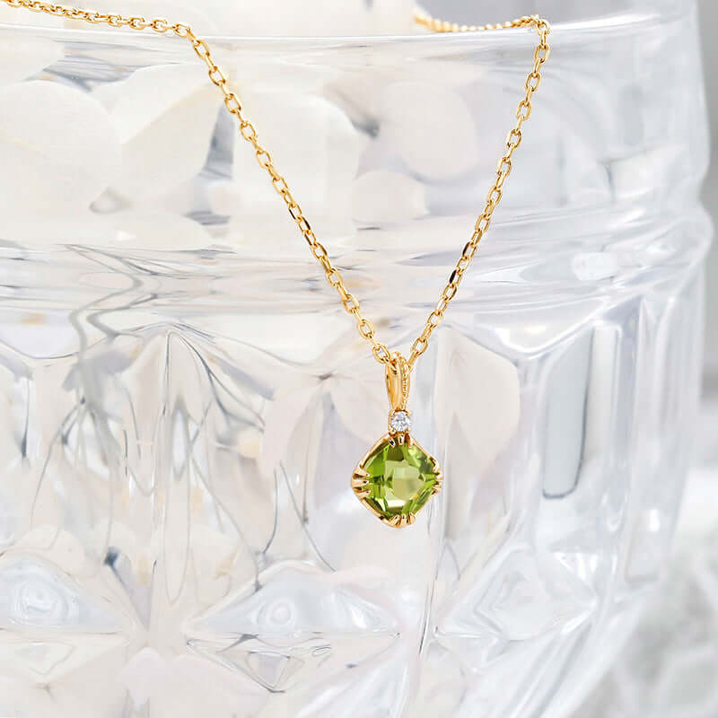 Peridot Birthstone Pendant Necklace for Leo - August Birthstone Jewelry Gift for Women & Girls | Elegant Necklace for Birthday, Anniversary & Special Occasions | TB2178