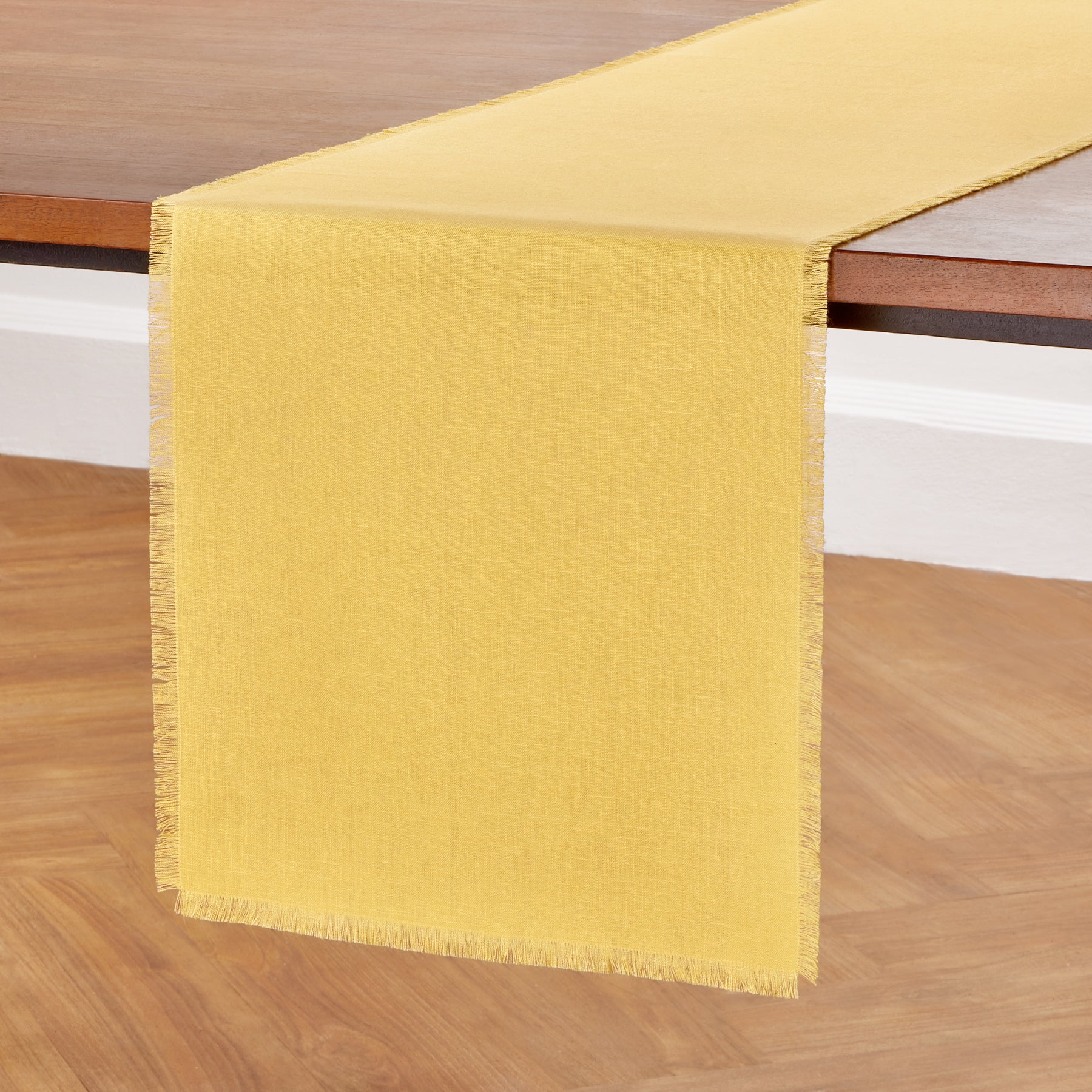 Elegant Fringe Table Runner for Dining Room Decor - Perfect for Weddings, Parties, and Home Decoration