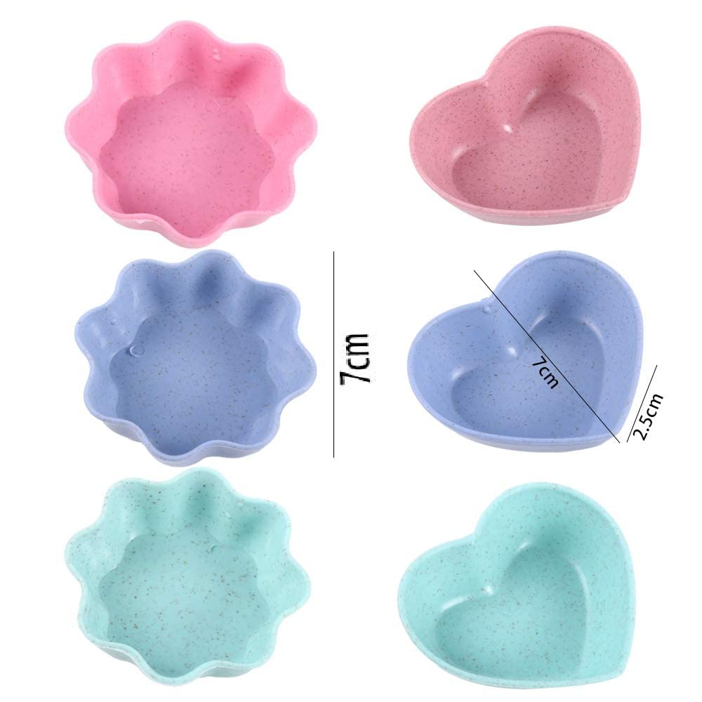 Mini Heart-Shaped Condiment Bowls - Small Sauce Dishes for Seasoning, Tasting & Dipping - Perfect for Appetizers, Sushi, Salads & Party Snacks (Green, Ceramic)