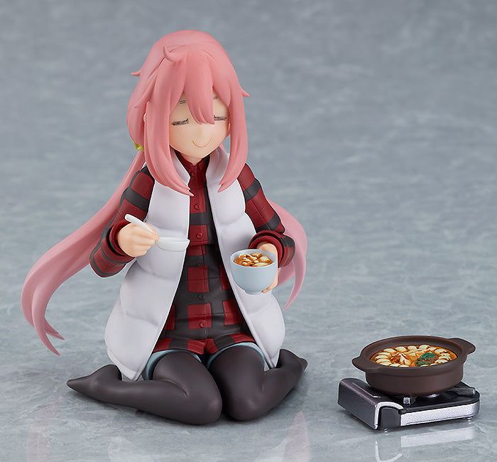 Figma #519 DX Nadeshiko Kagamihara Laid Back Camp Anime Figure - Collectible Japanese Character Model for Anime Fans & Collectors - Perfect for Display, Gifts, and Anime Decor