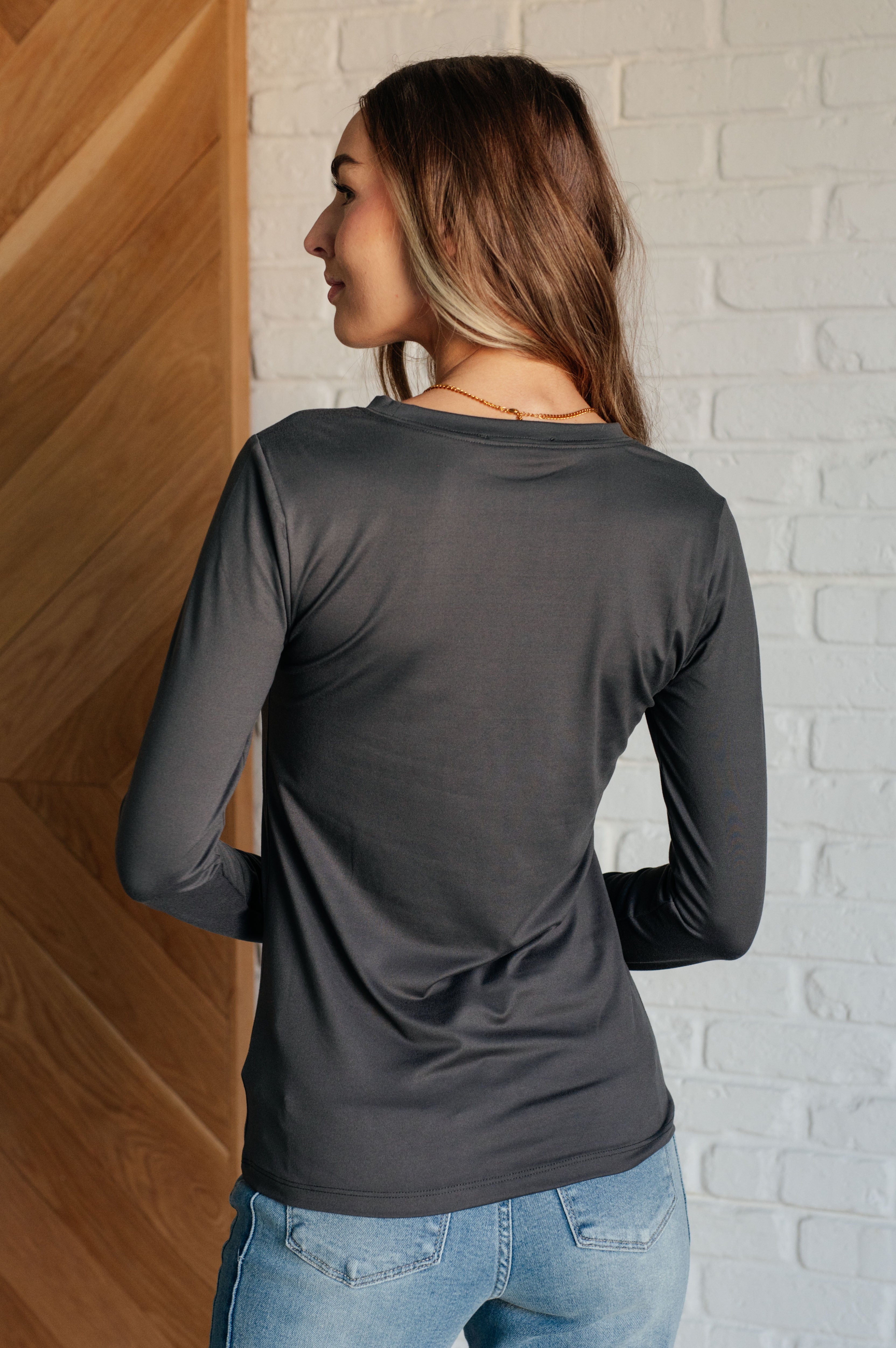 Soft & Comfortable Brushed Microfiber T-Shirt for Men & Women - Ash Grey | Breathable Everyday Wear for Work, Gym & Casual Outfits
