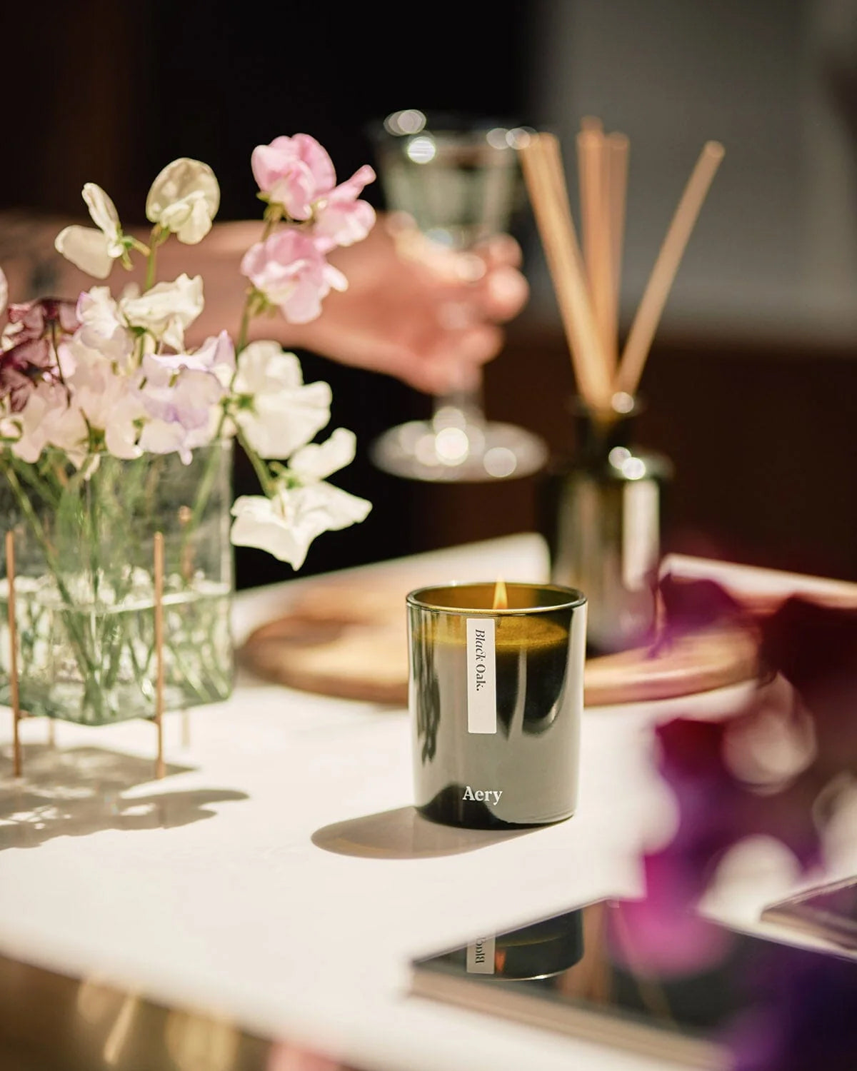 Aery Botanical 200g Black Oak Scented Soy Candle - Perfect for Relaxation, Meditation & Home Decor