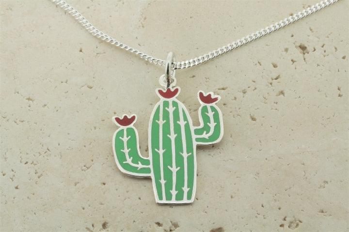 Enamel Cactus Pendant Necklace - 45cm Link Chain for Women - Boho Chic Jewelry for Casual Wear, Summer Outfits & Gift Giving