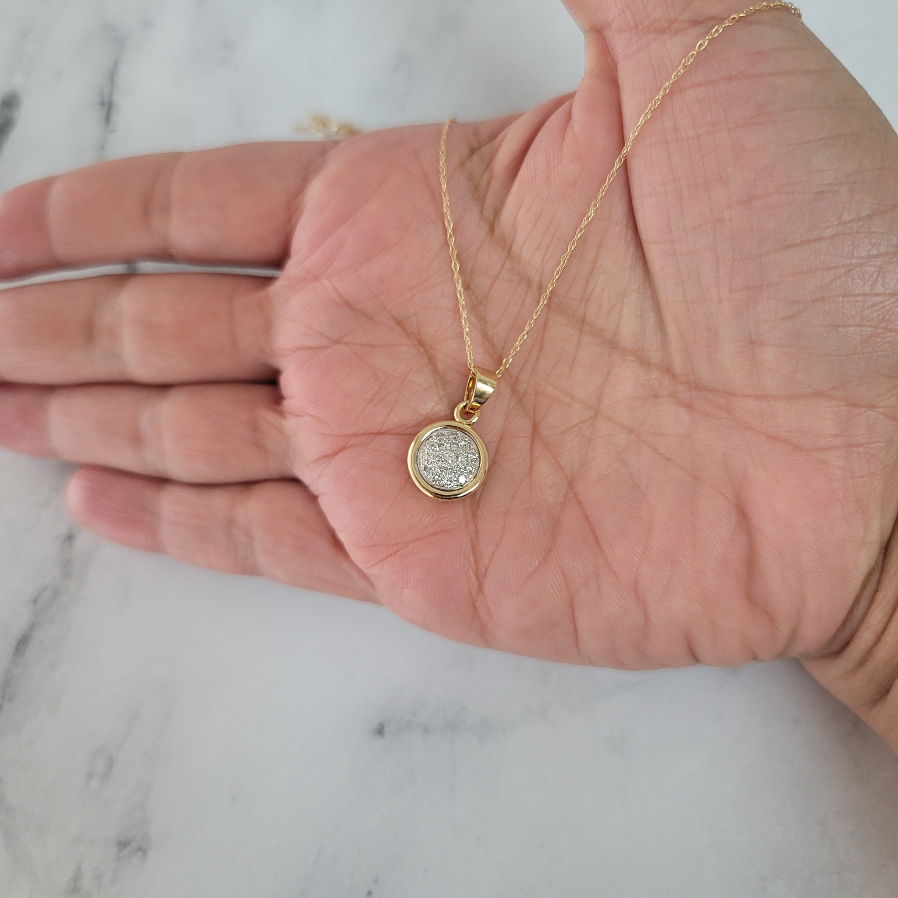 0.5 Carat Diamond Pave Circle Pendant Necklace in 14K Yellow Gold - Perfect for Weddings, Anniversaries & Special Occasions