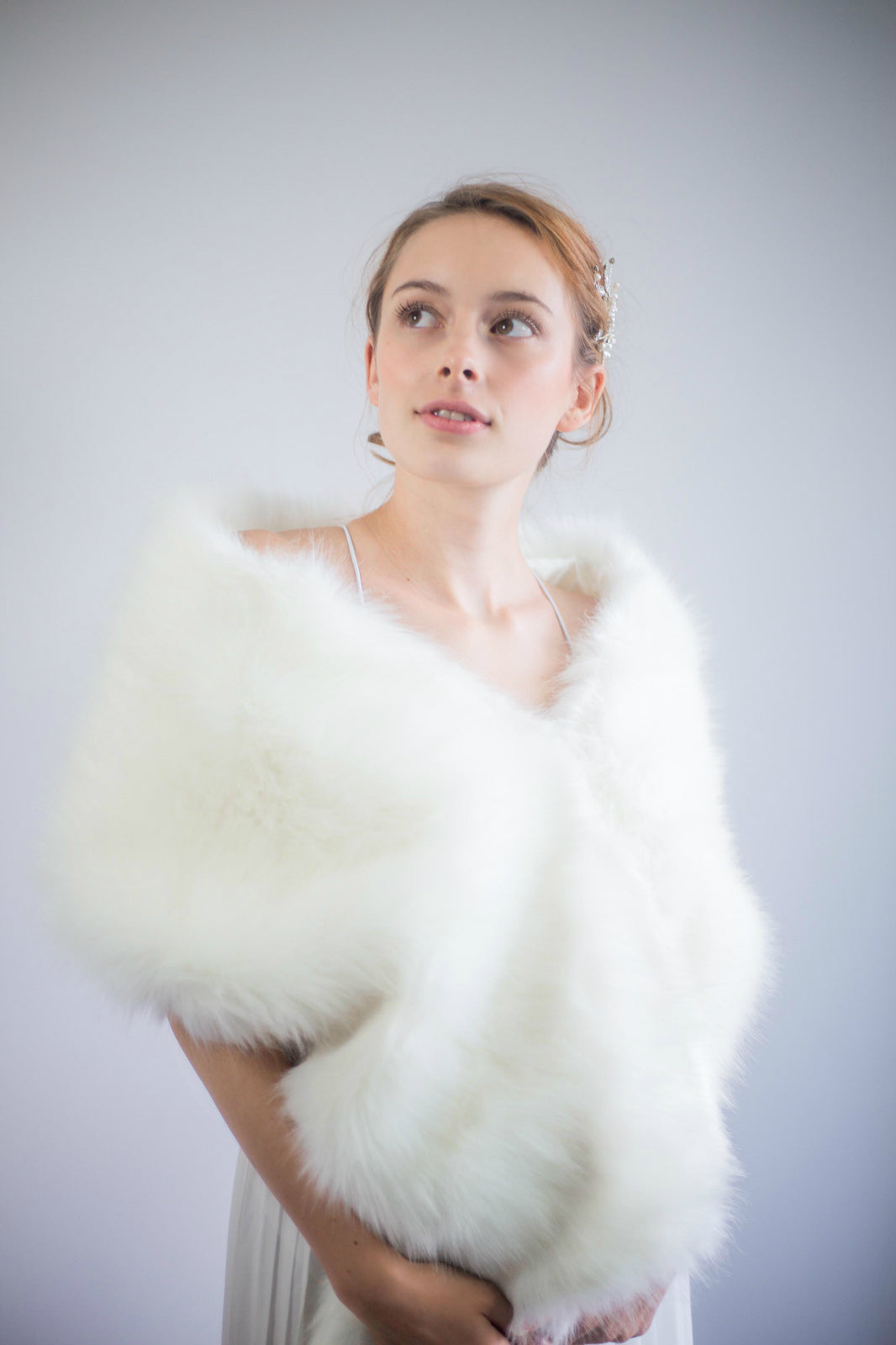 Plus Size Ivory White Fur Wedding Shawl - Lilian Ivy03 Bridal Wrap for Winter Weddings & Formal Events