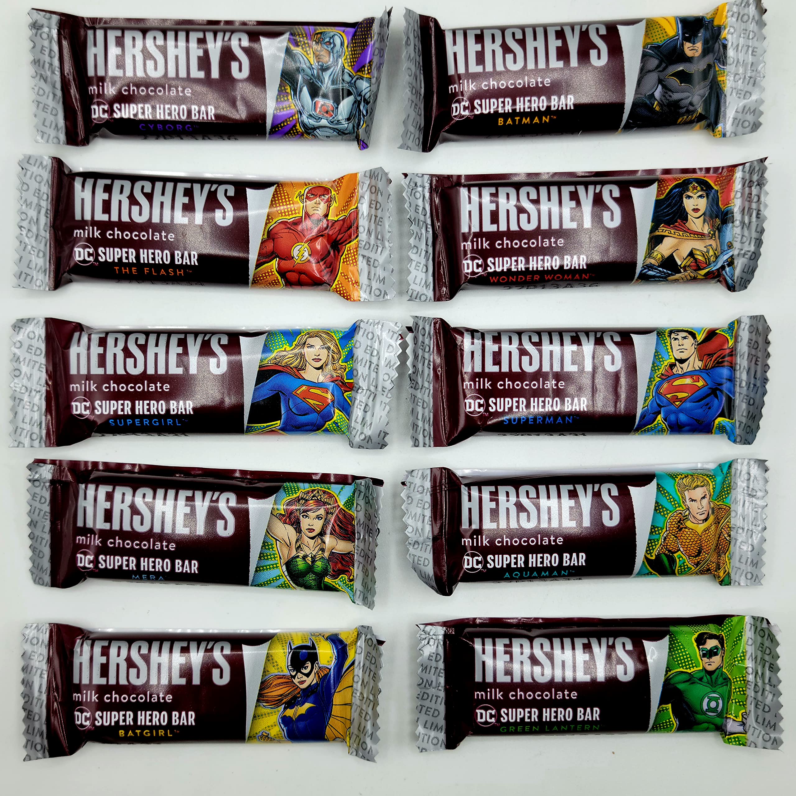 Hershey's Milk Chocolate Bars - DC Super Heroes Edition (Wonder Woman, Batman, Superman) - Fun Size Candy for Halloween, Christmas & Parties - Bulk 2 Pound Pack - Great for Gifts, Movie Nights & Superhero Themed Events
