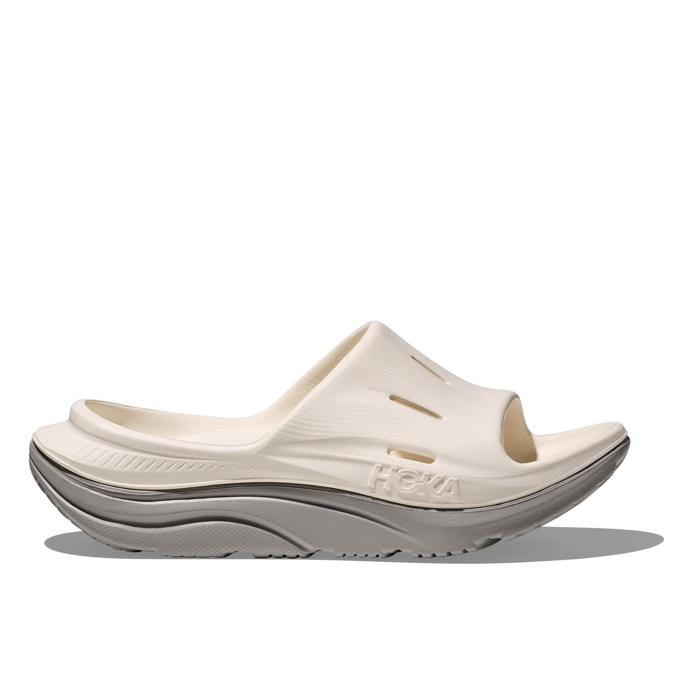 HOKA ORA RECOVERY SLIDE 3 - Unisex Comfort Sandals for Men & Women - Lightweight Recovery Footwear for Post-Workout, Travel & Home Relaxation