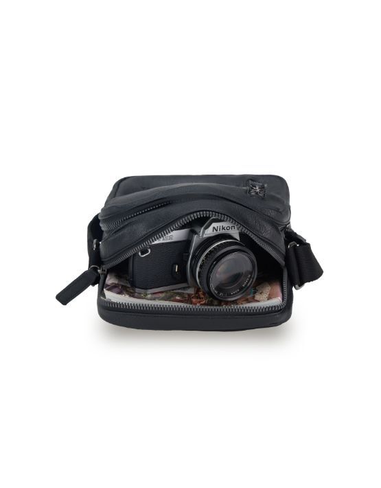 Tosca VG015 Vegan Leather Shoulder Side Bag for Women - Stylish & Eco-Friendly Crossbody Purse - Perfect for Work, Travel & Everyday Use - Black