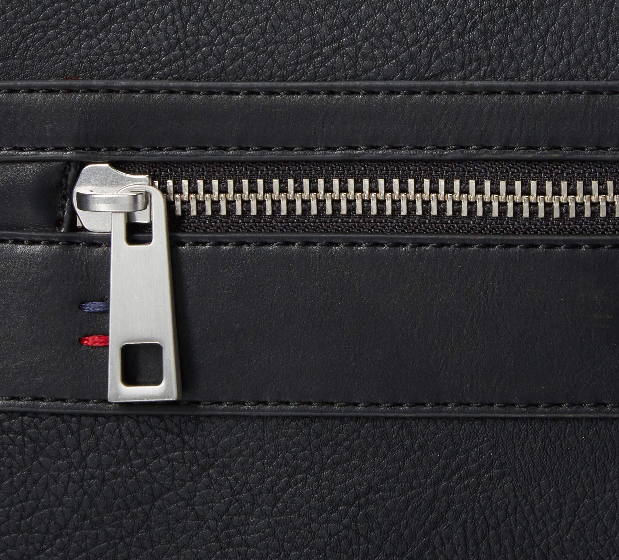 Tommy Hilfiger Men's Leo Messenger Bag - Stylish Crossbody Laptop Bag for Work, Travel & College | Durable Nylon with Leather Trim | Business & Casual Use