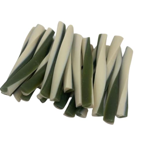 Natural Mint Dental Chew Sticks for Dogs - Freshen Breath & Clean Teeth - 200g Mini Bites Pet Treats - Perfect for Small & Medium Breed Oral Care at Home or Travel